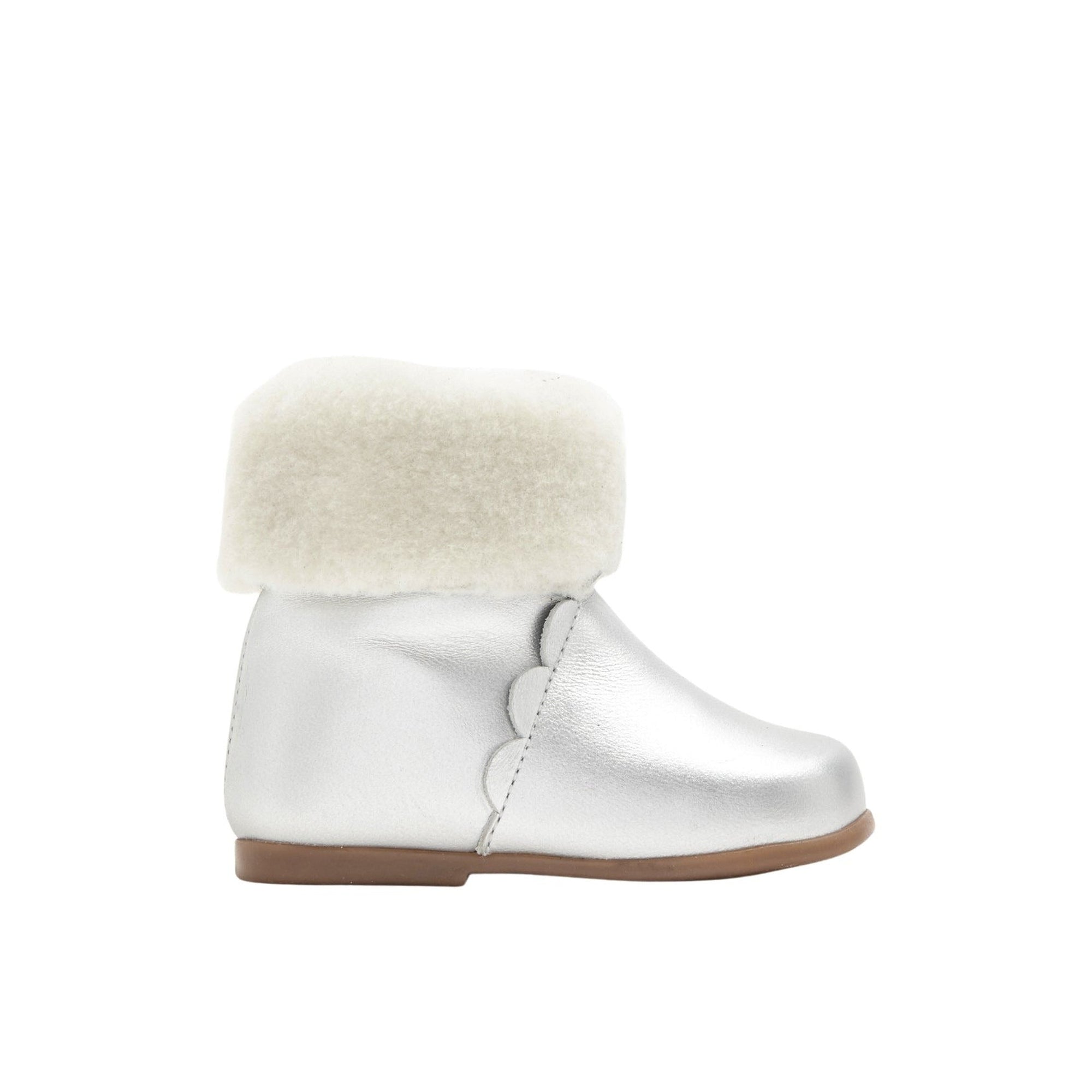 22 QTY / ARGENT CHAUSSURES CUIR CHANDELLE