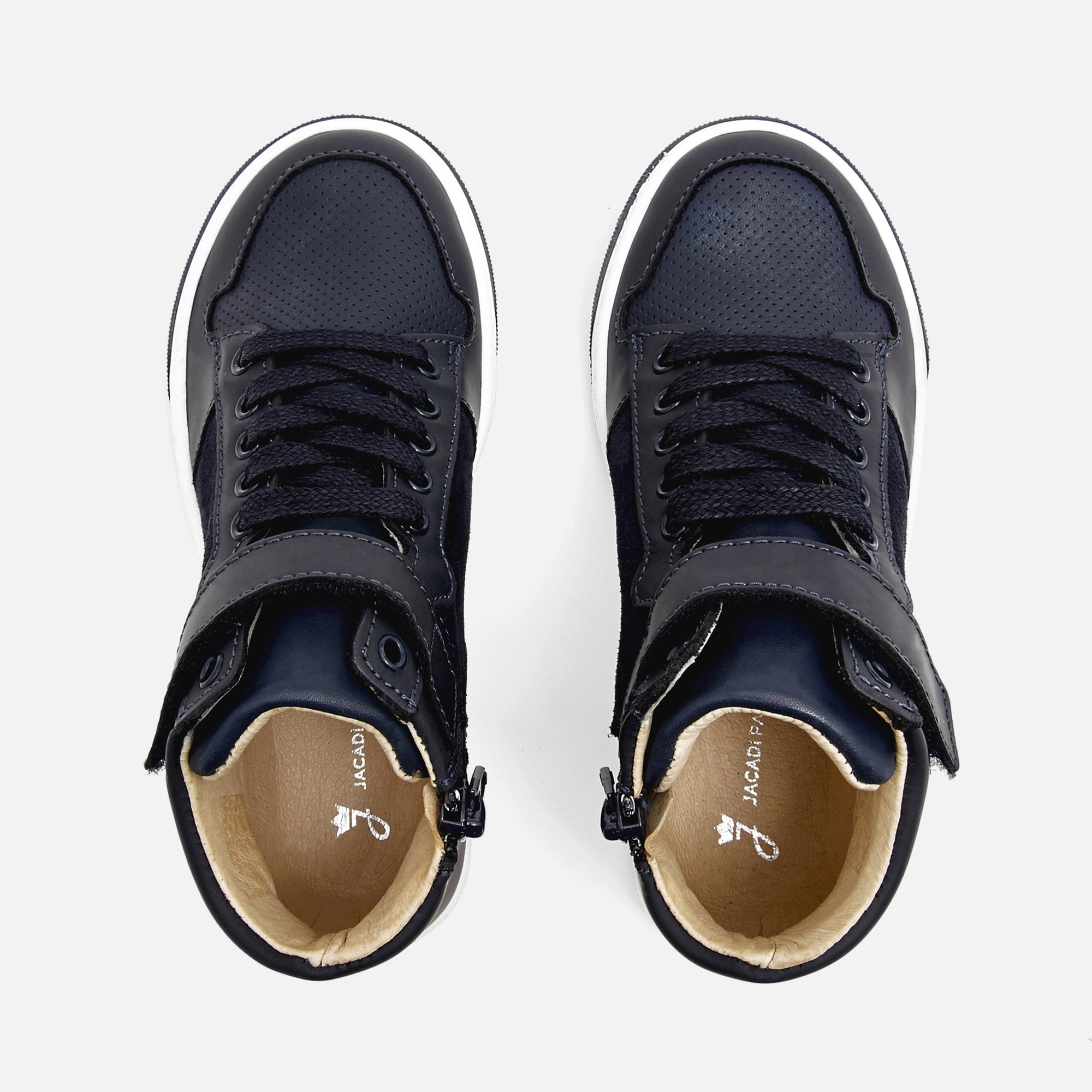 0 QTY / MARINE JACADI CHAUSSURES CUIR CAVIAR