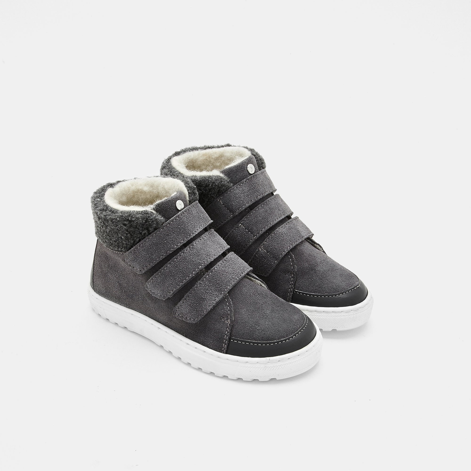 19 QTY / GRIS  CHAUSSURES CUIR CELESTIN