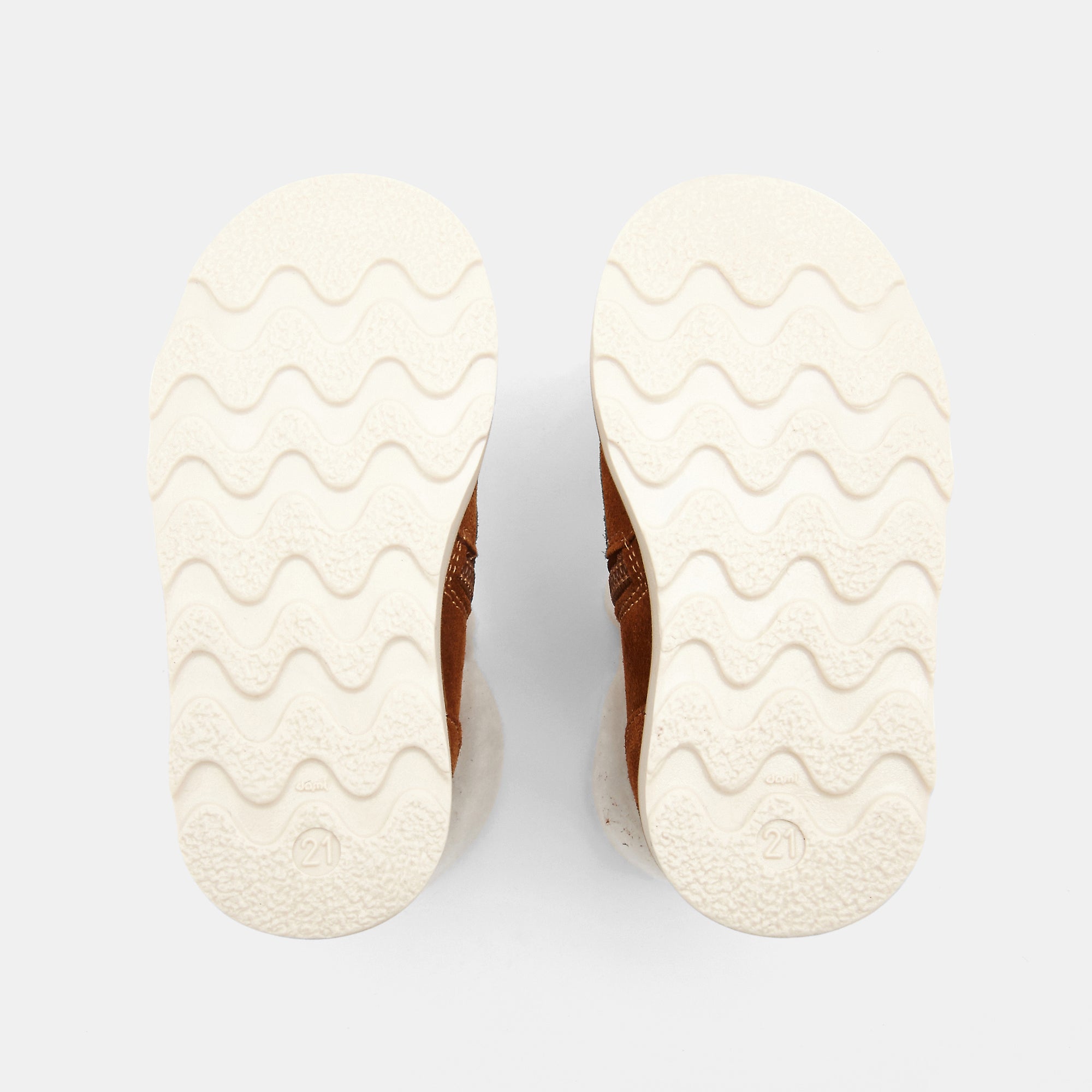38 QTY / NATUREL CHAUSSURES CUIR CHARDON