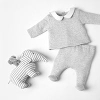 GRIS/BLANC PELUCHE ELEPHANT MUSICAL PETIT PARIS