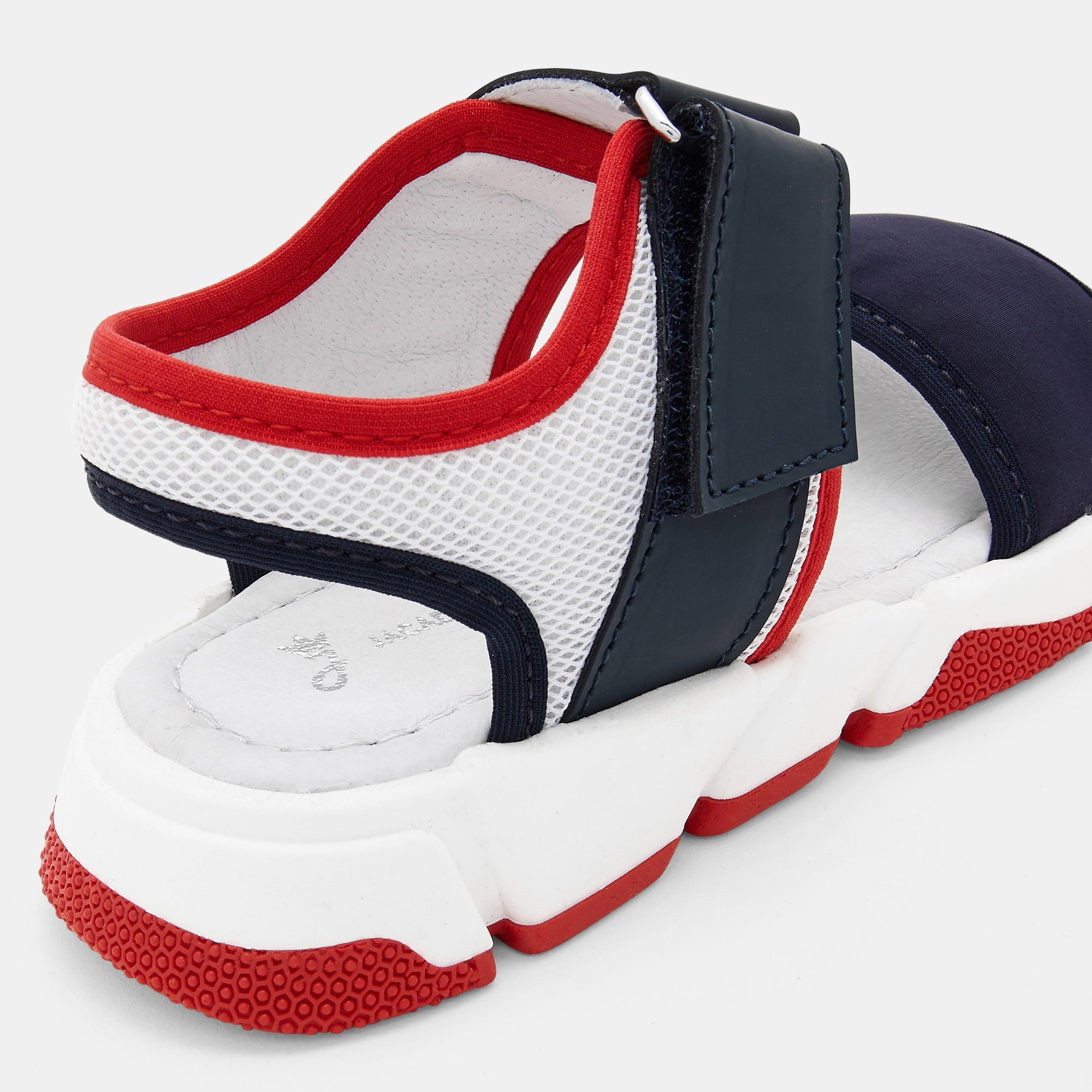 35 QTY / MARINE/ROUGE CHAUSSURES CUIR BOOST