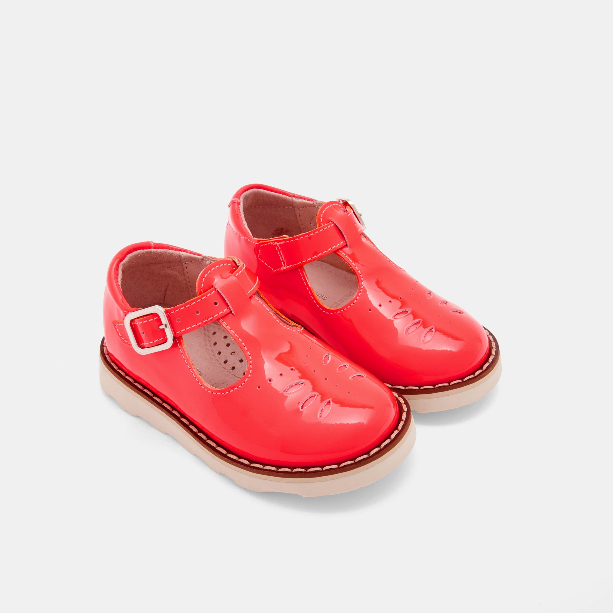 65 QTY / ROSE FLUO CHAUSSURES CUIR BERLINGOT VERNIS