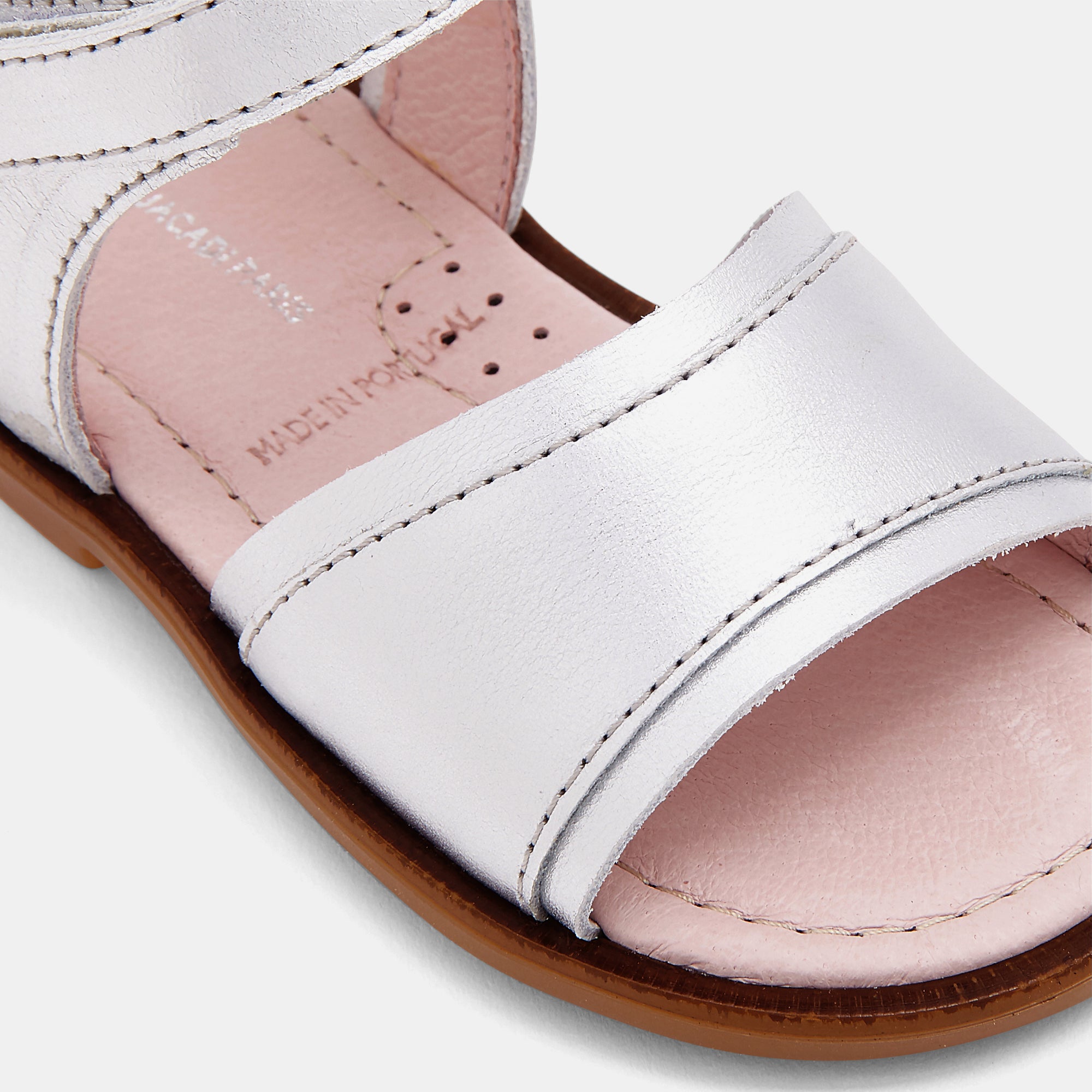 9 QTY / ARGENT CHAUSSURES CUIR BIMBA IRISEE