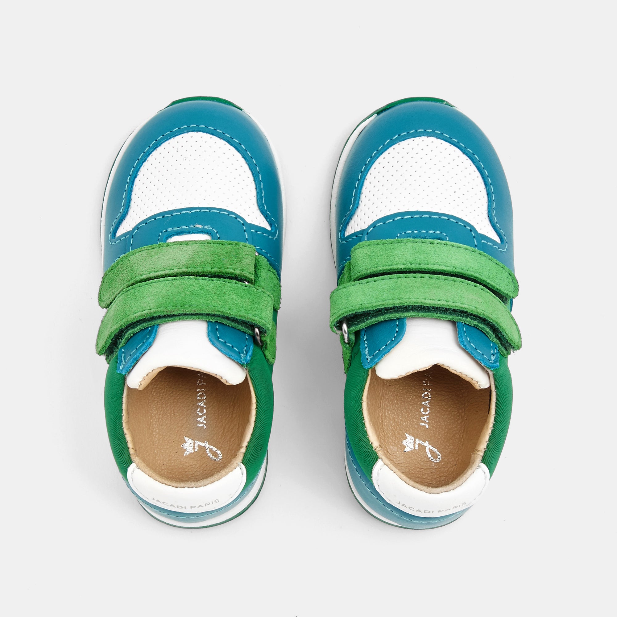 73 QTY / BLANC/VERT CHAUSSURES CUIR LUCKY BB