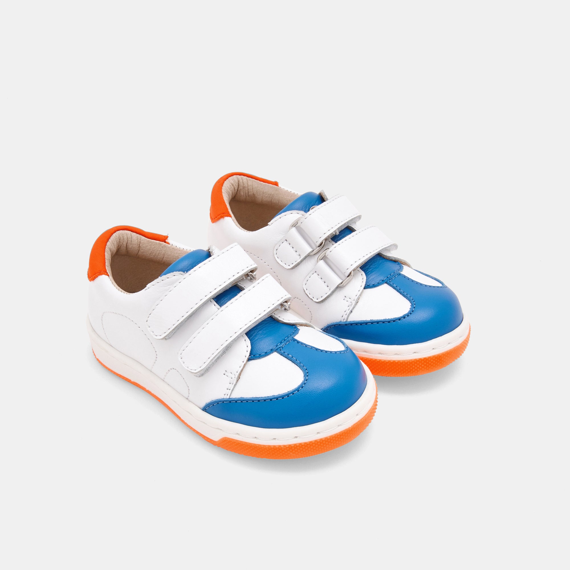 11 QTY / BLANC/BLEU CHAUSSURES CUIR BOBBY