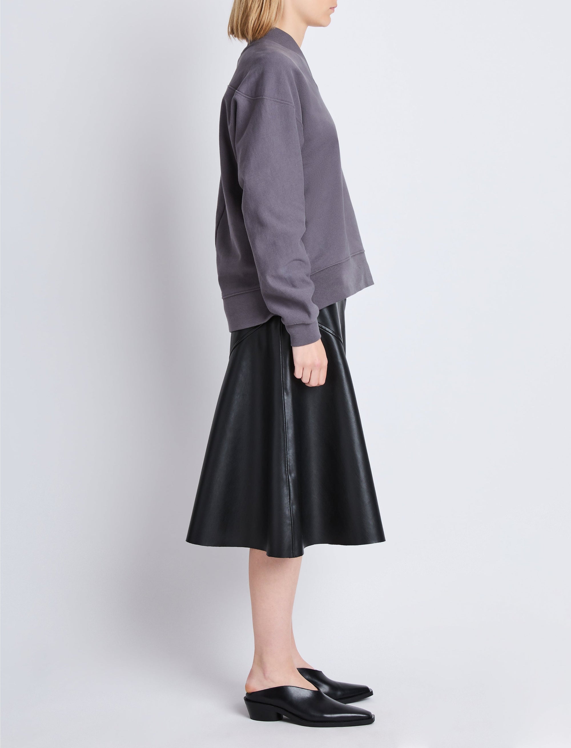 Pull Olivia col V - Graphite