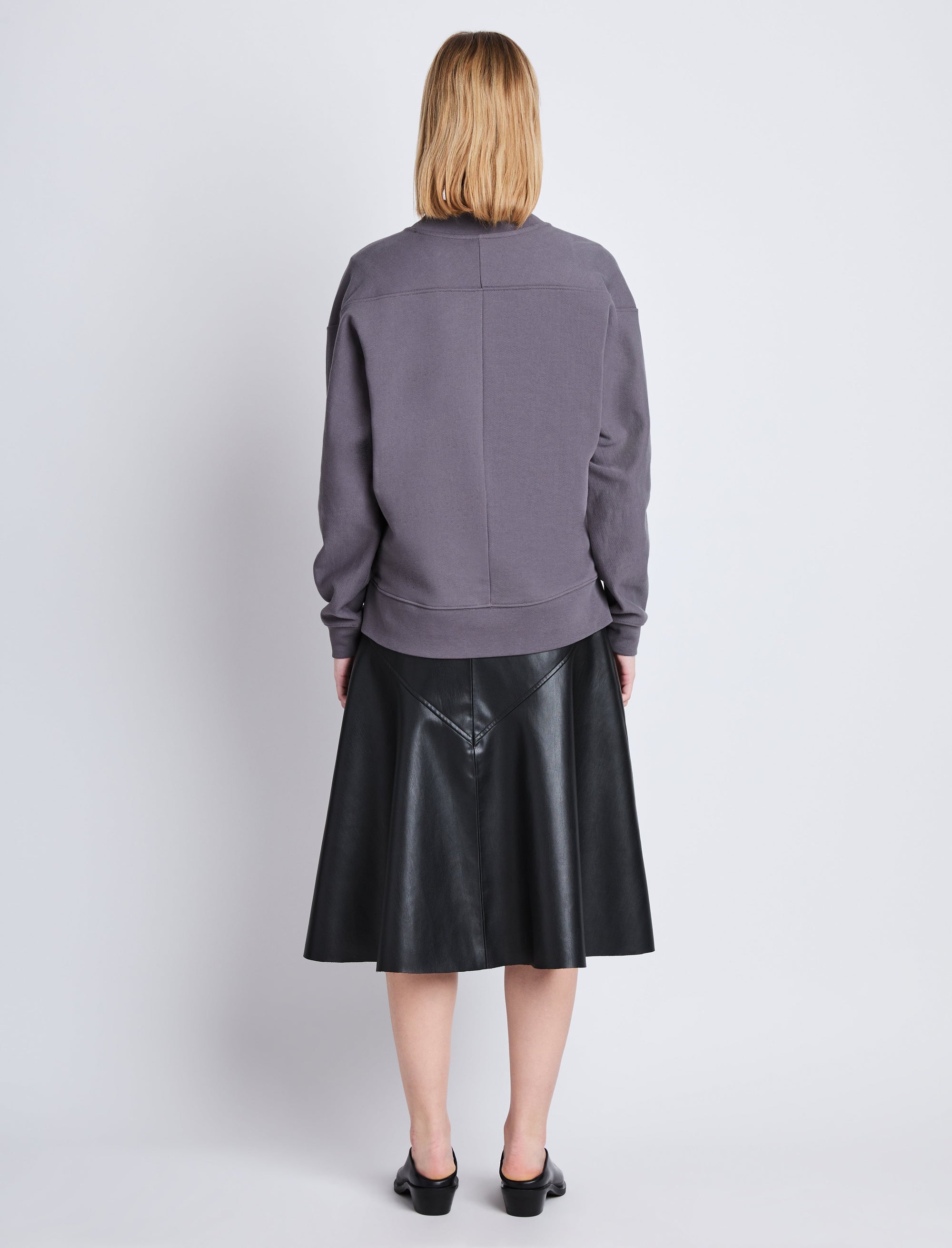 Pull Olivia col V - Graphite