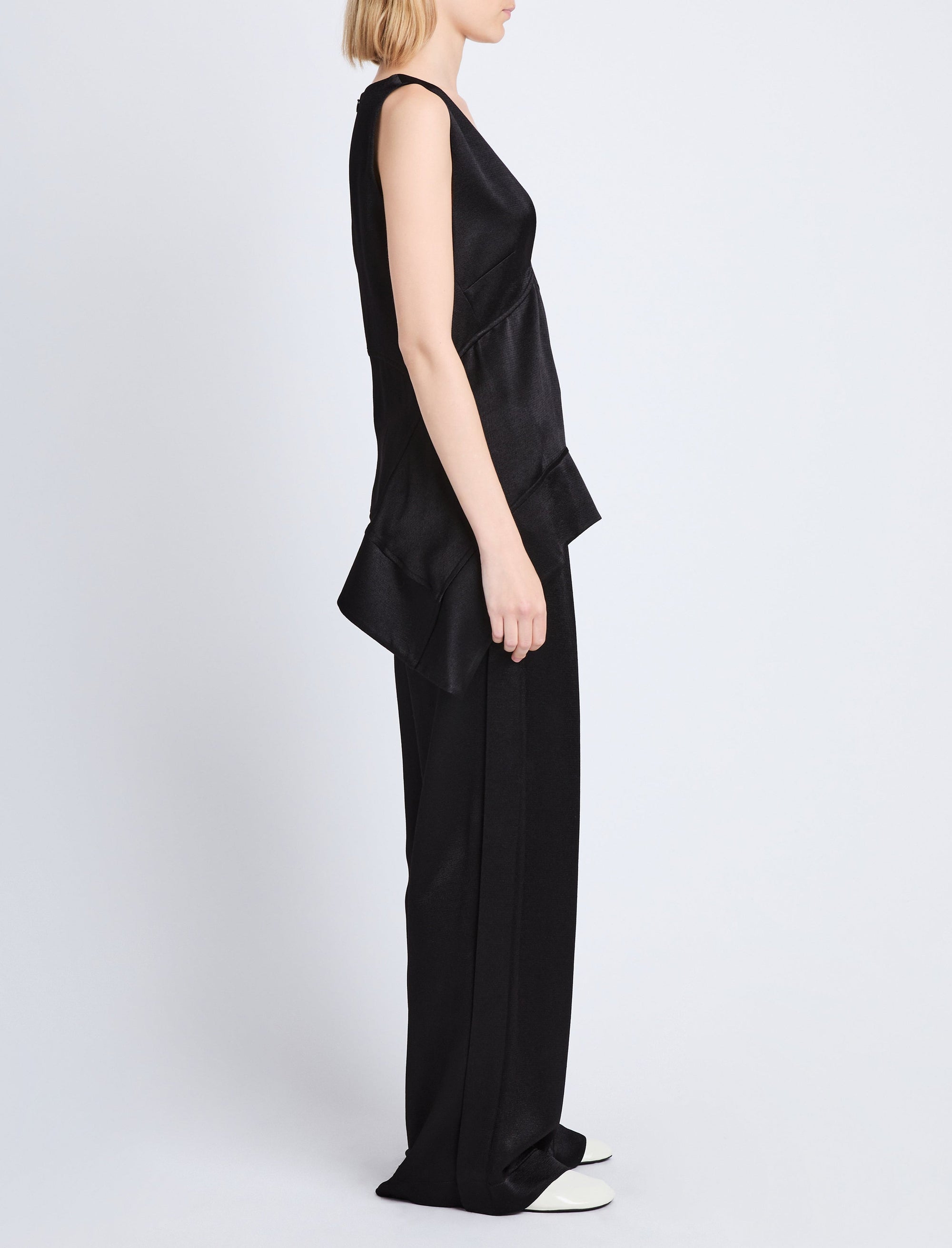 Débardeur Liz à col V en satin - Black