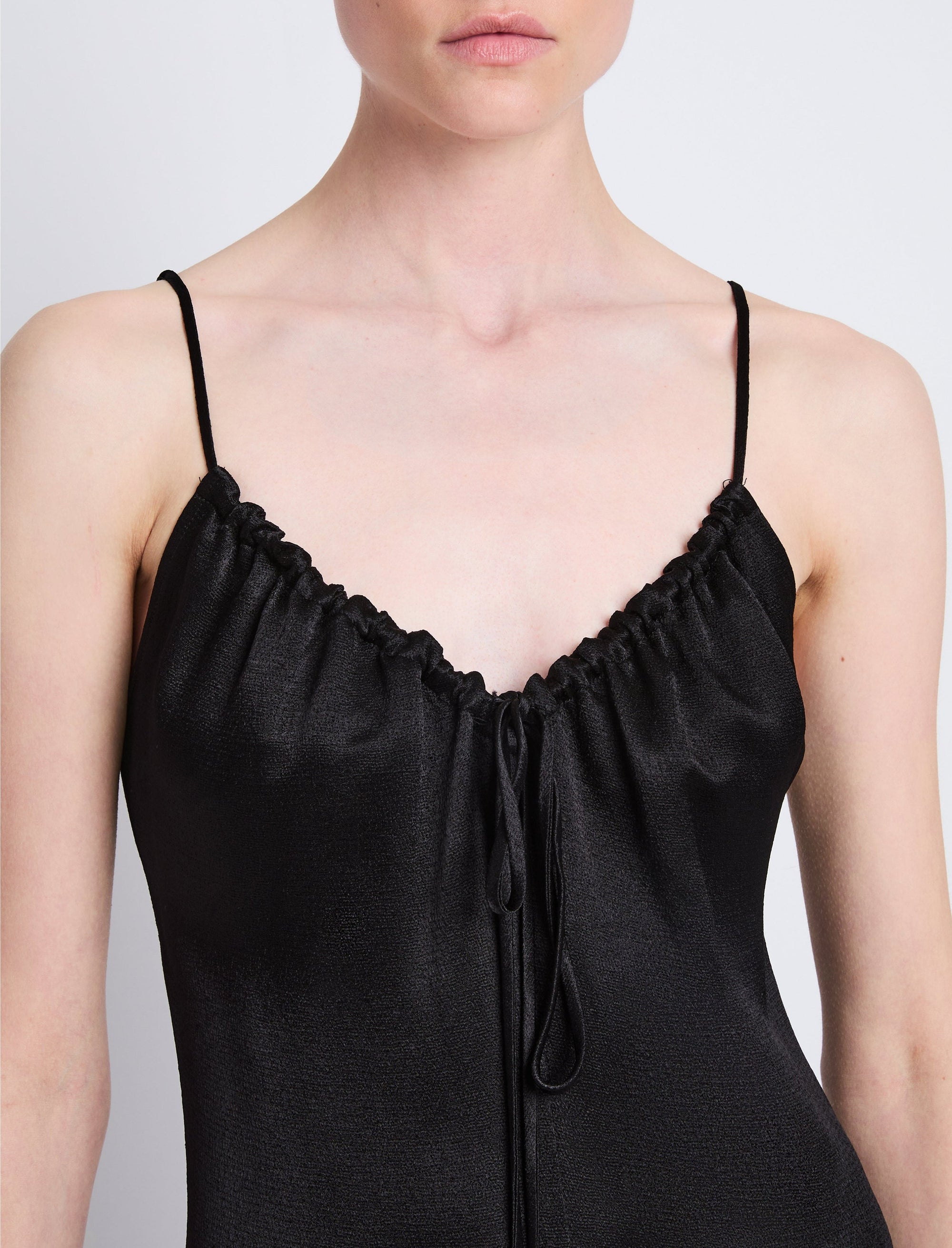 Robe dos nu Harper - Black