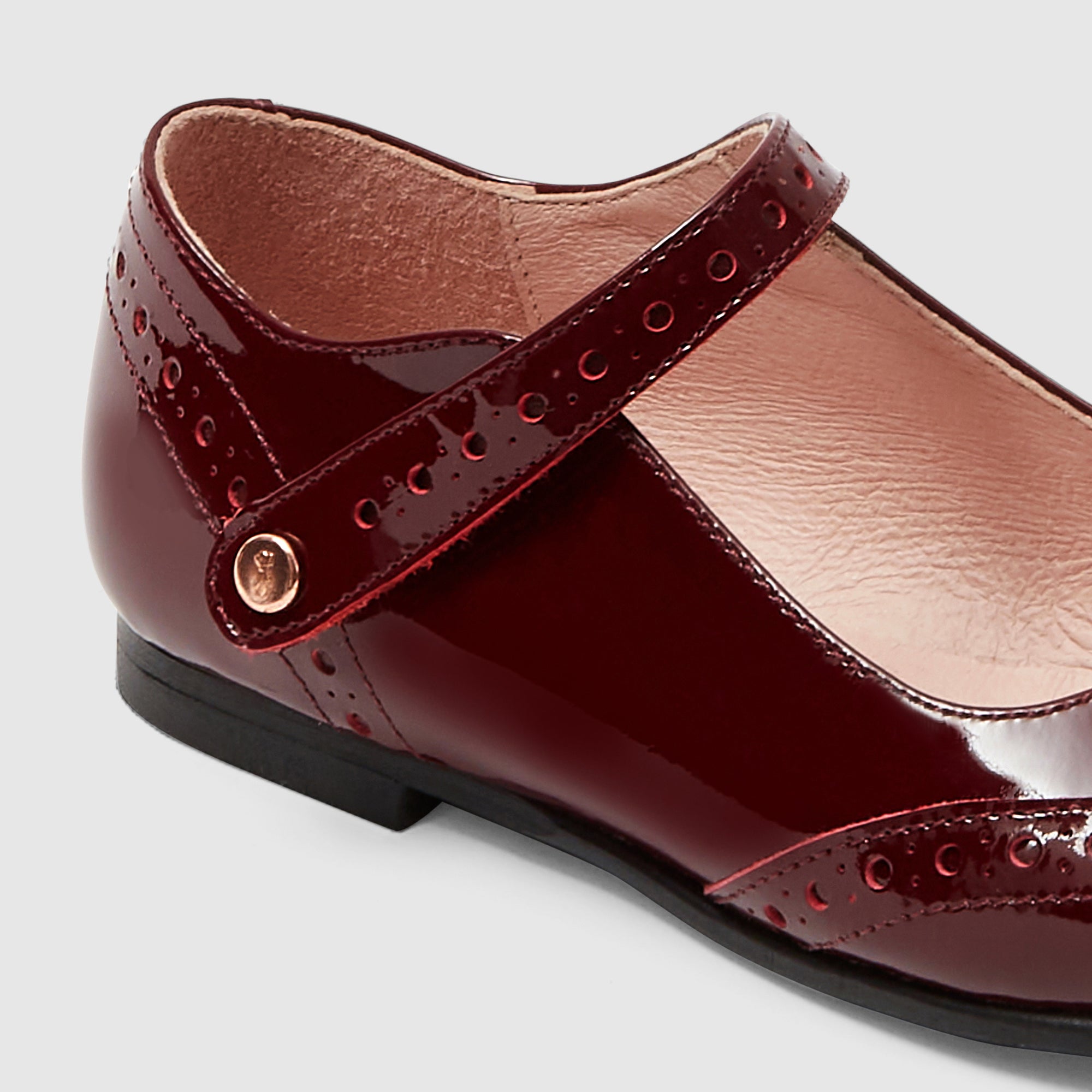 98 QTY / BORDEAUX CHAUSSURES CUIR ALMA