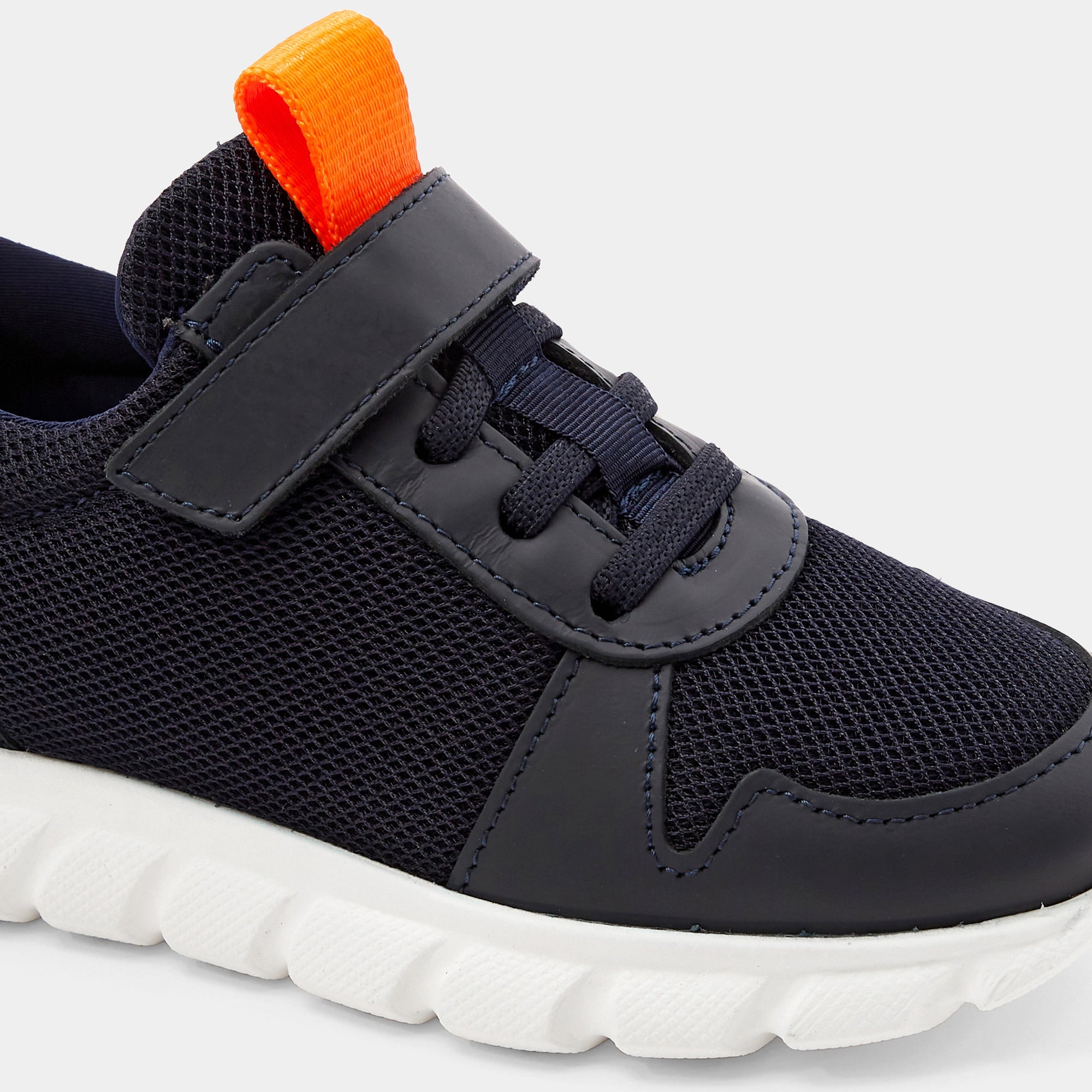 1 QTY / MARINE JACADI CHAUSSURES CUIR ALTO