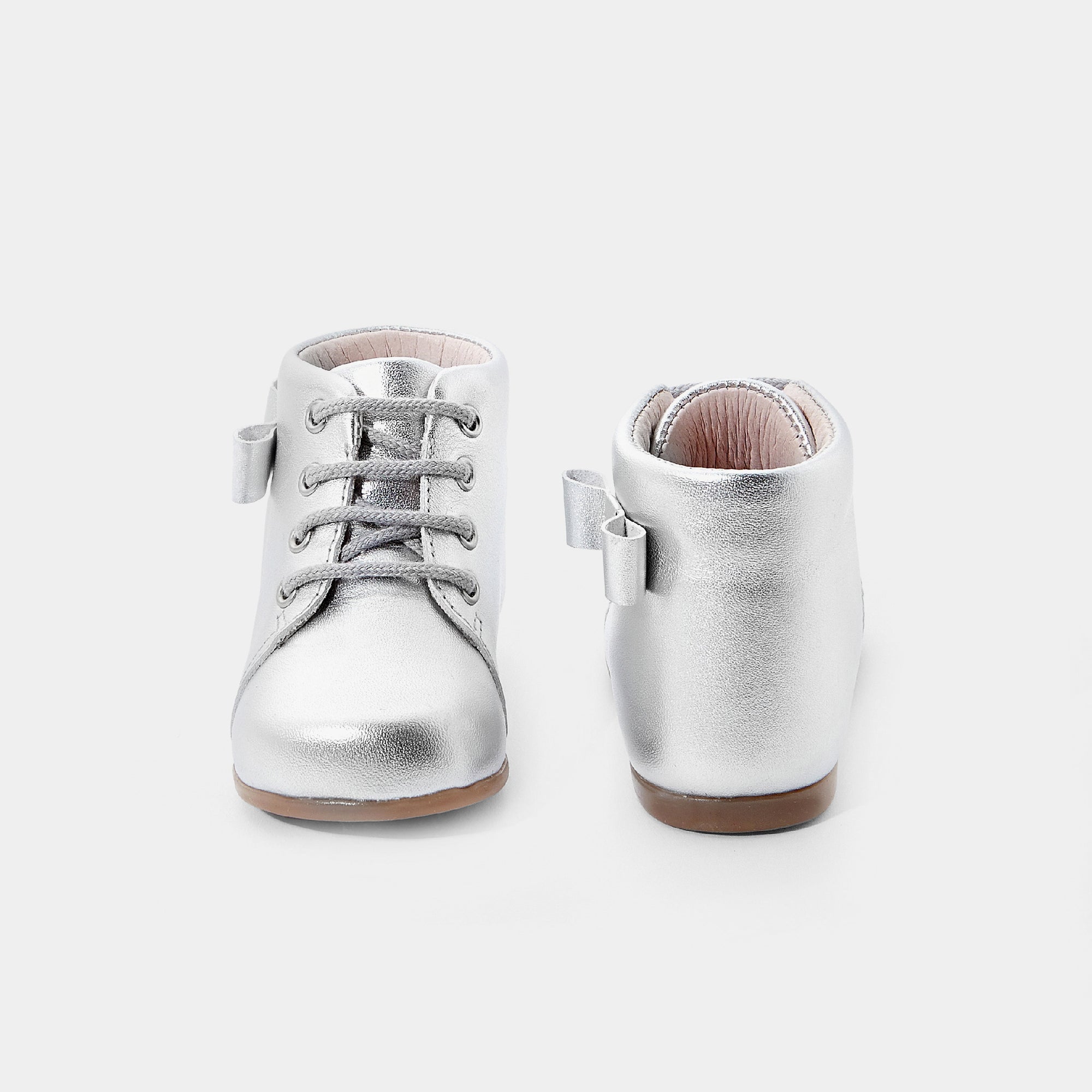 57 QTY / ARGENT CHAUSSURES CUIR AUGUSTINE