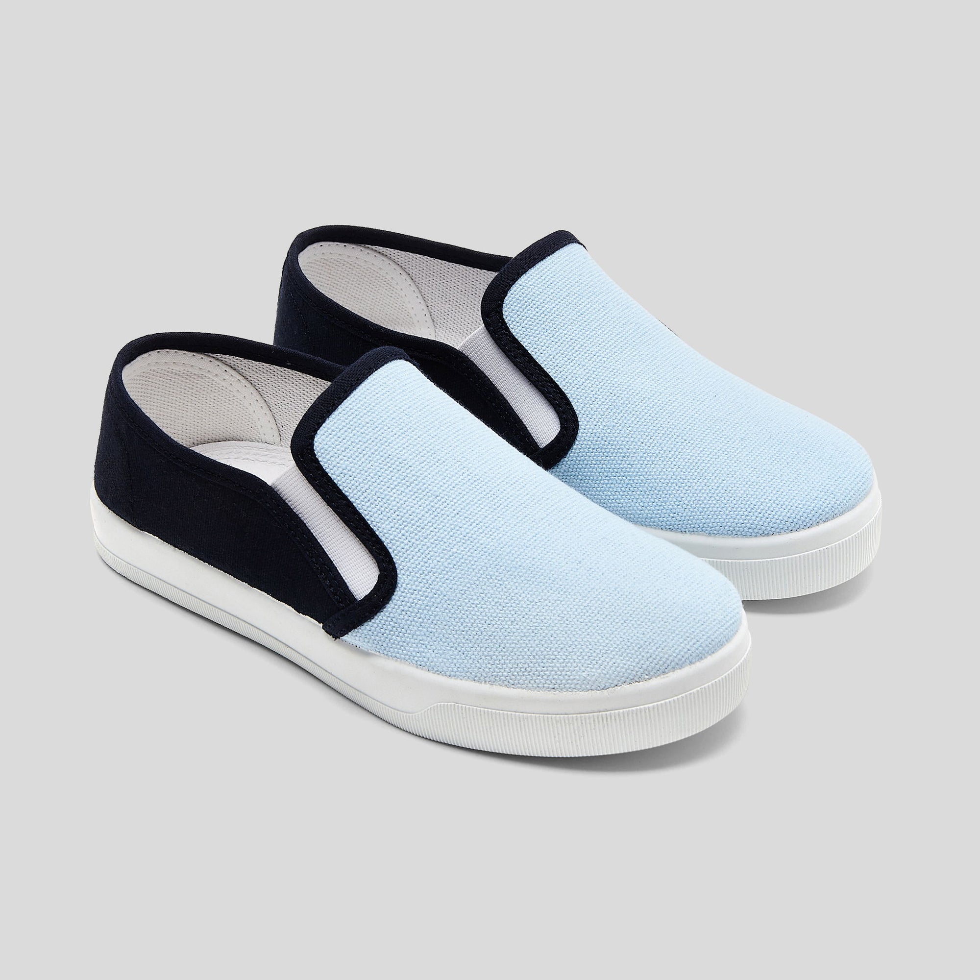 20 QTY / CIEL/MARINE CHAUSSURES TOILE DEFI