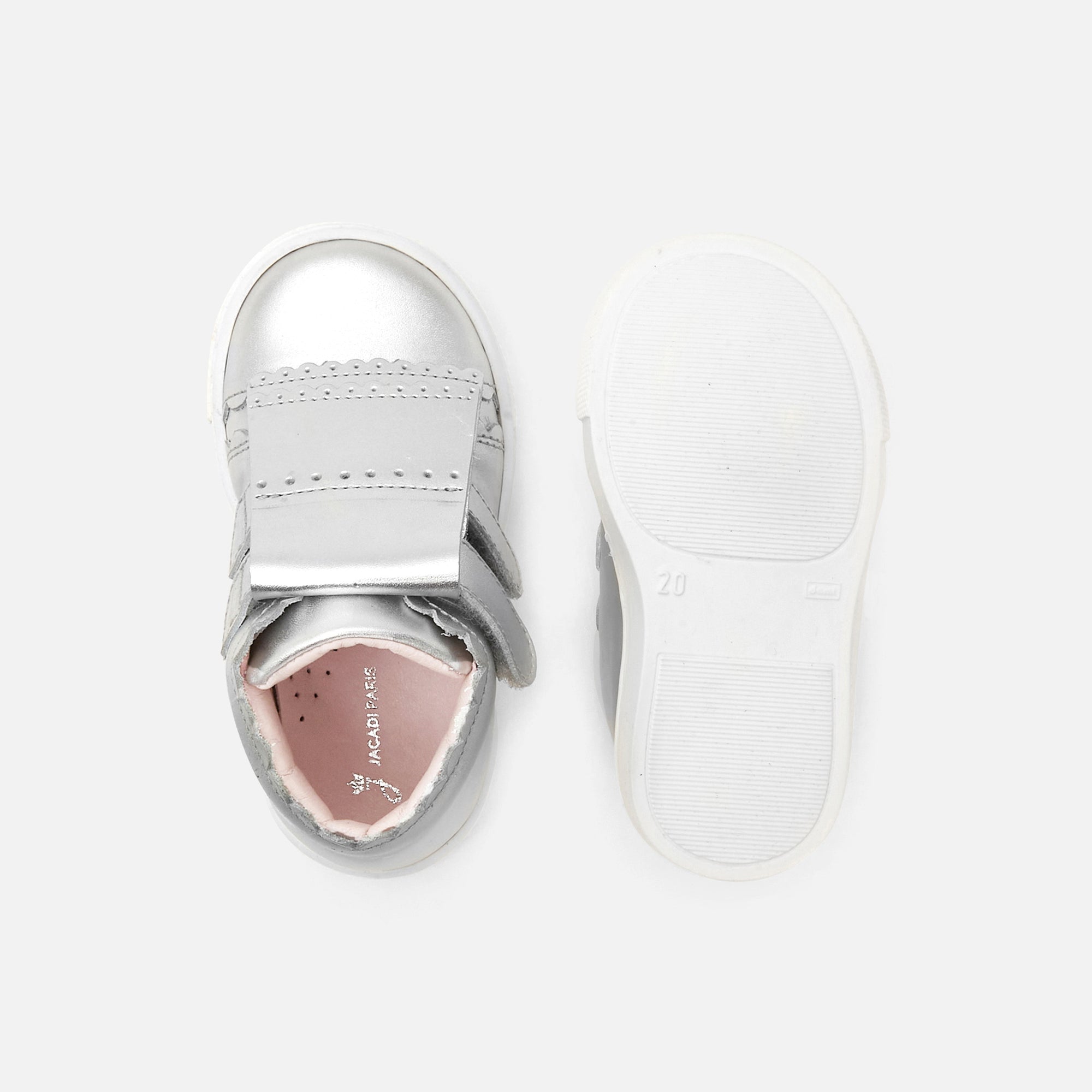 26 QTY / ARGENT CHAUSSURES CUIR BAVETTE