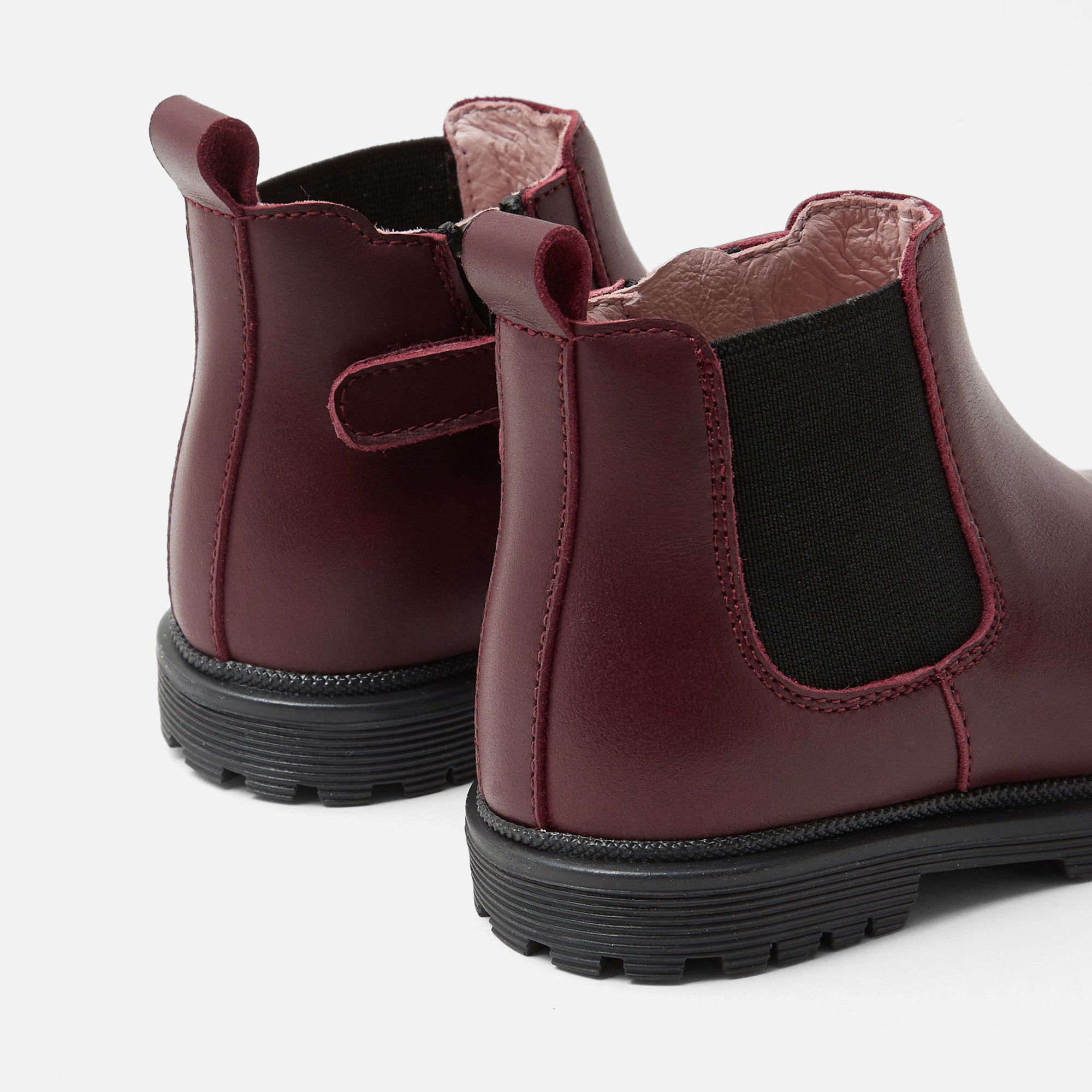 25 QTY / BORDEAUX CHAUSSURES CUIR BELLA