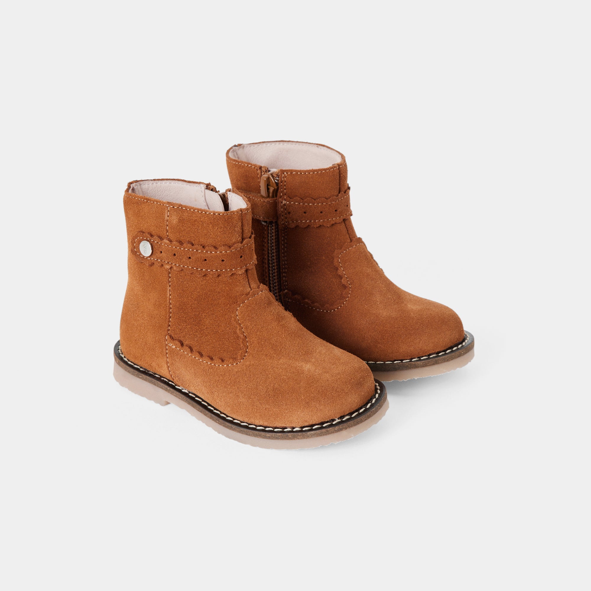46 QTY / NATUREL CHAUSSURES CUIR BERENICE