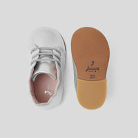33 QTY / ARGENT CHAUSSURES CUIR MARIONNETTE COL