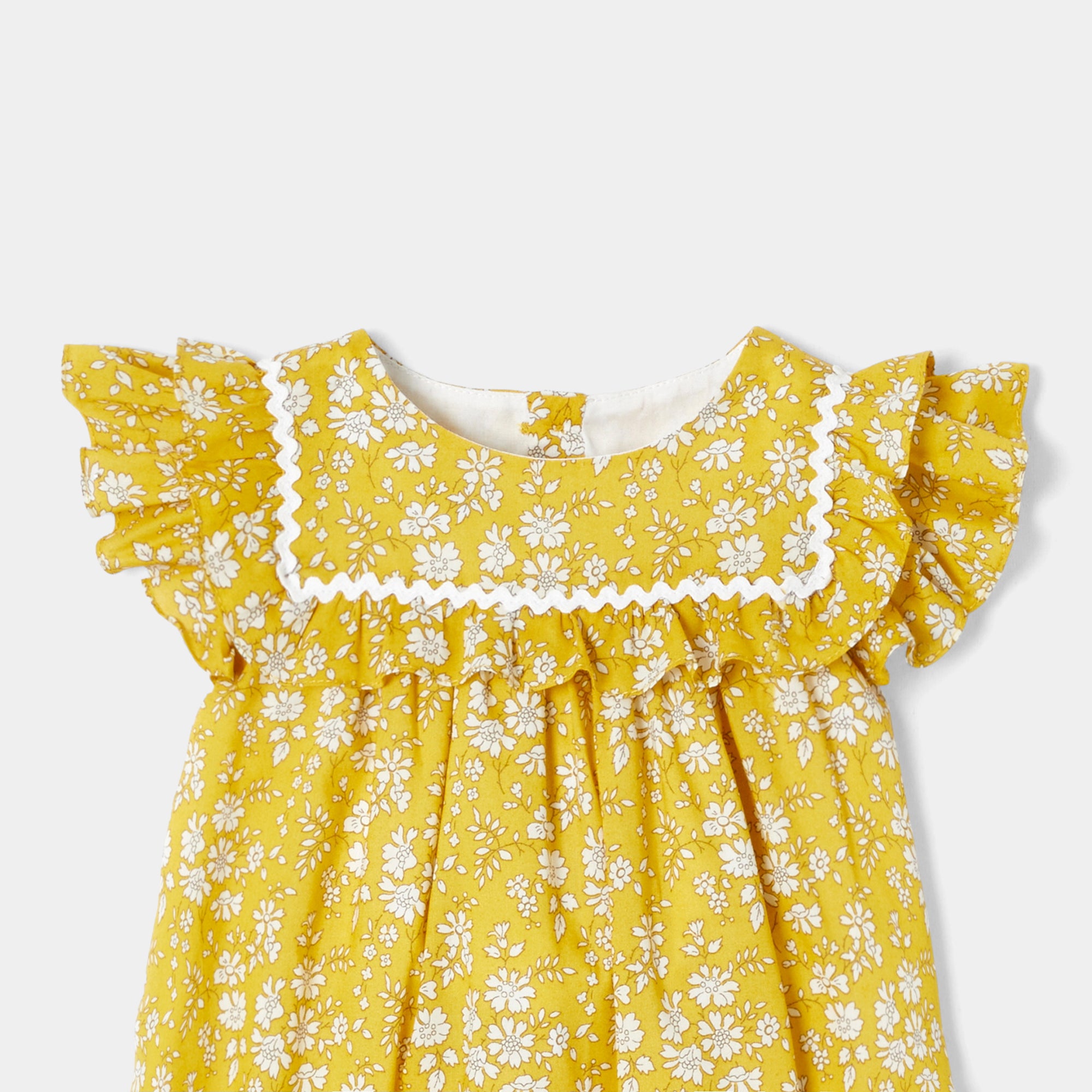 139 QTY / JAUNE/BLANC PAP ROBE NABLA