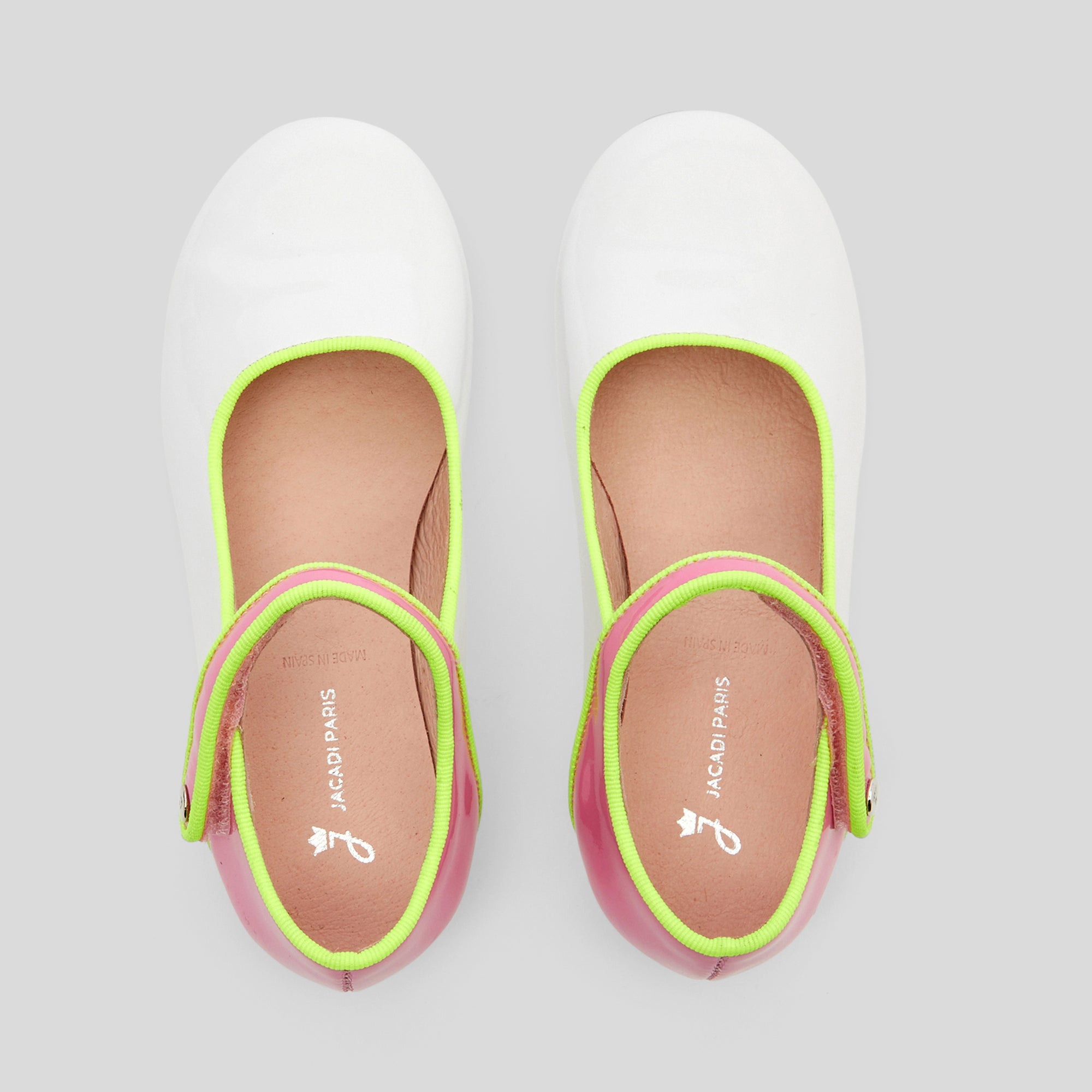 1 QTY / BLANC/MULTICO CHAUSSURES CUIR DANELLE COL