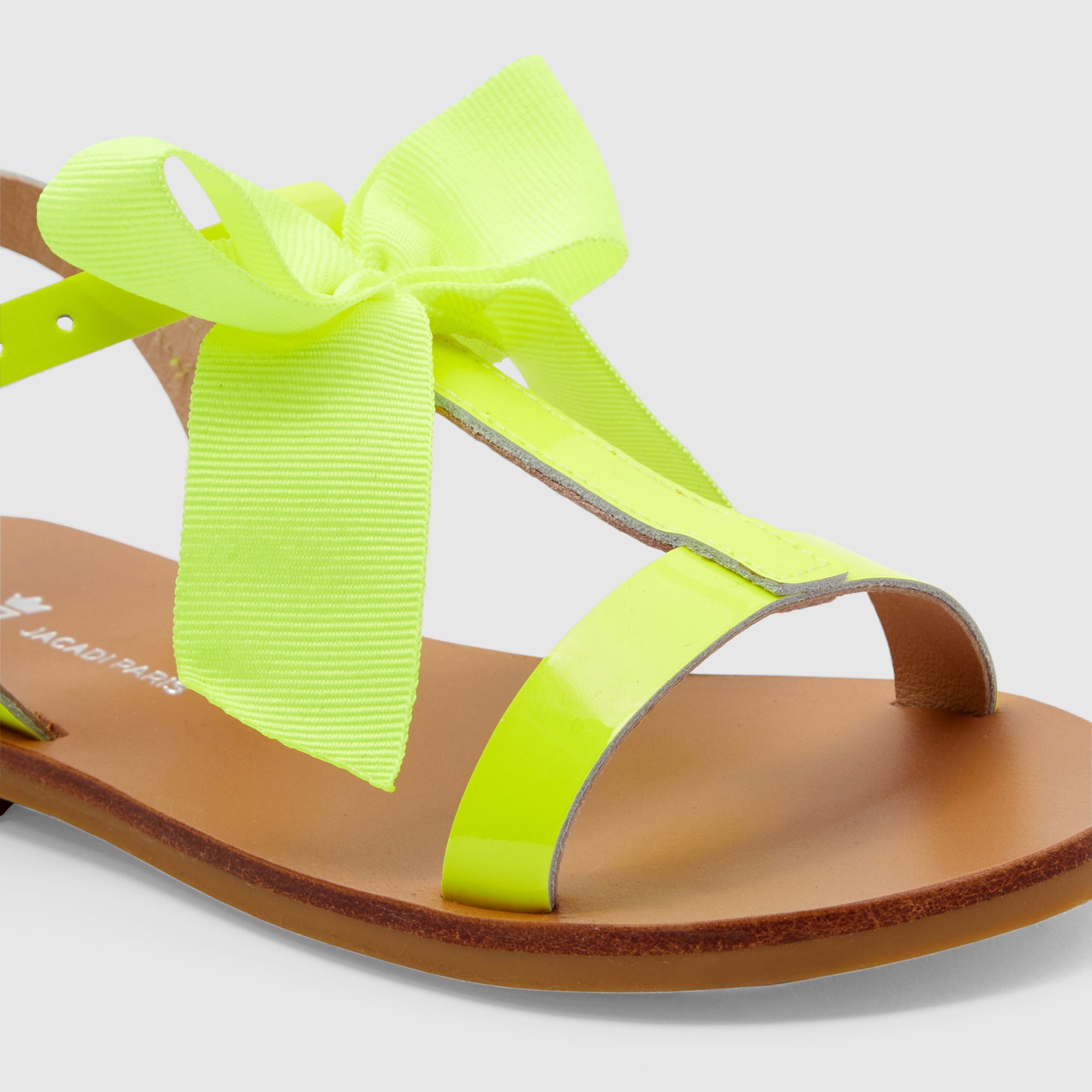 22 QTY / JAUNE FLUO CHAUSSURES CUIR MARQUISE