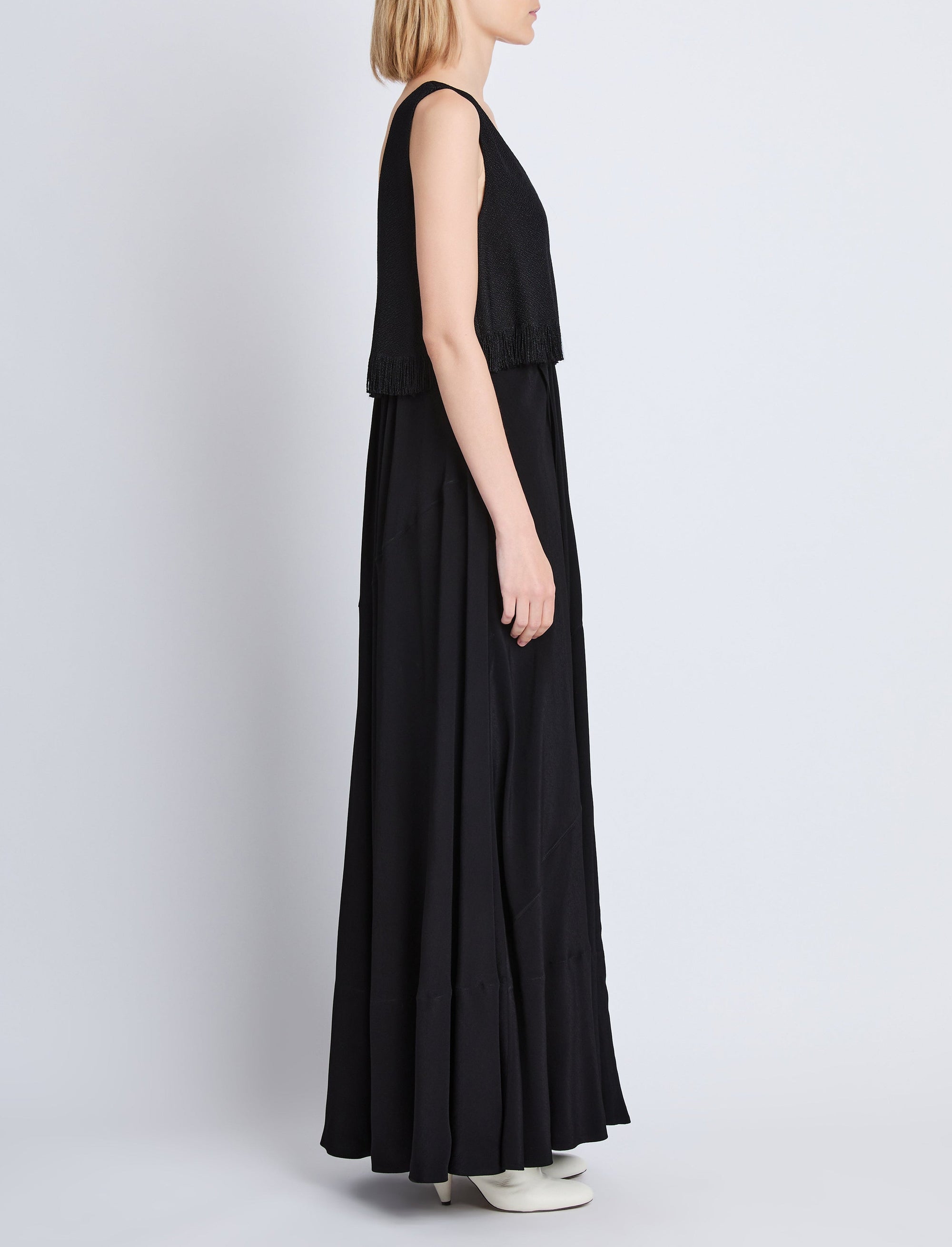 Robe longue Lynda à col V - Black