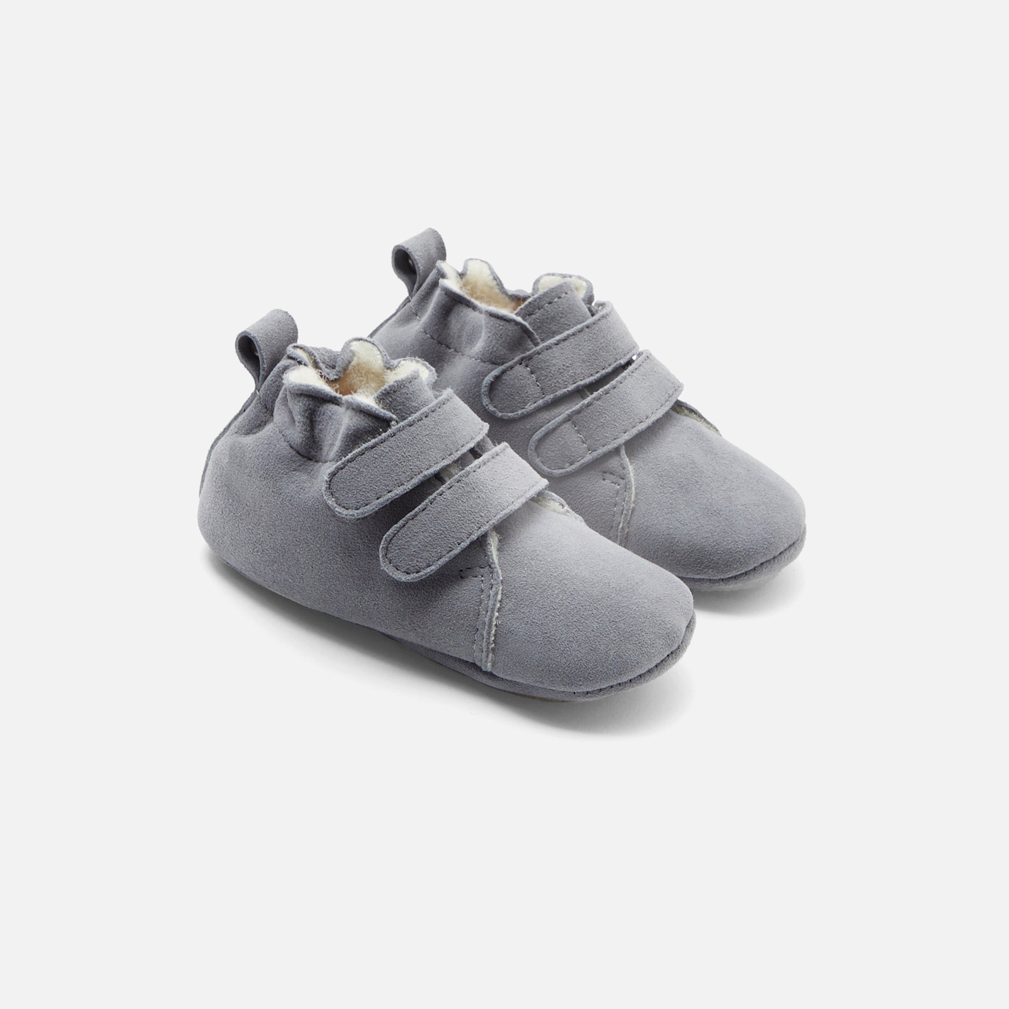 51 QTY / GRIS CLAIR CHAUSSURES TOILE TIC
