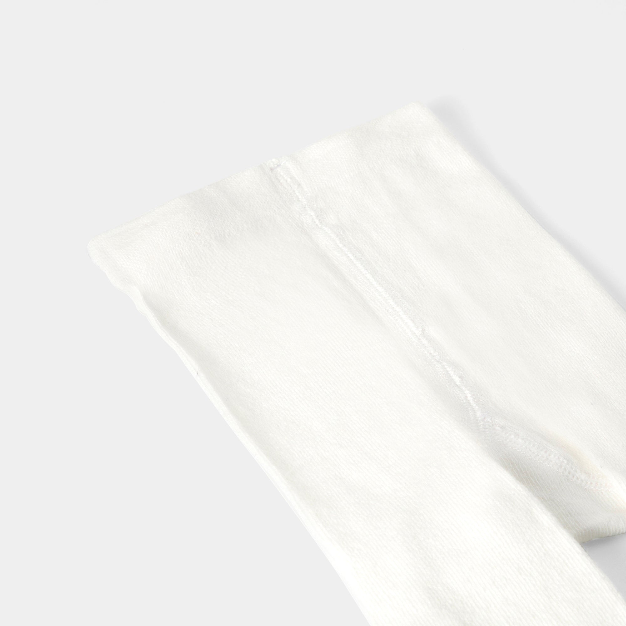 82 QTY / BLANC DOUX  ACCESS CHAUSSANT ALIZEE