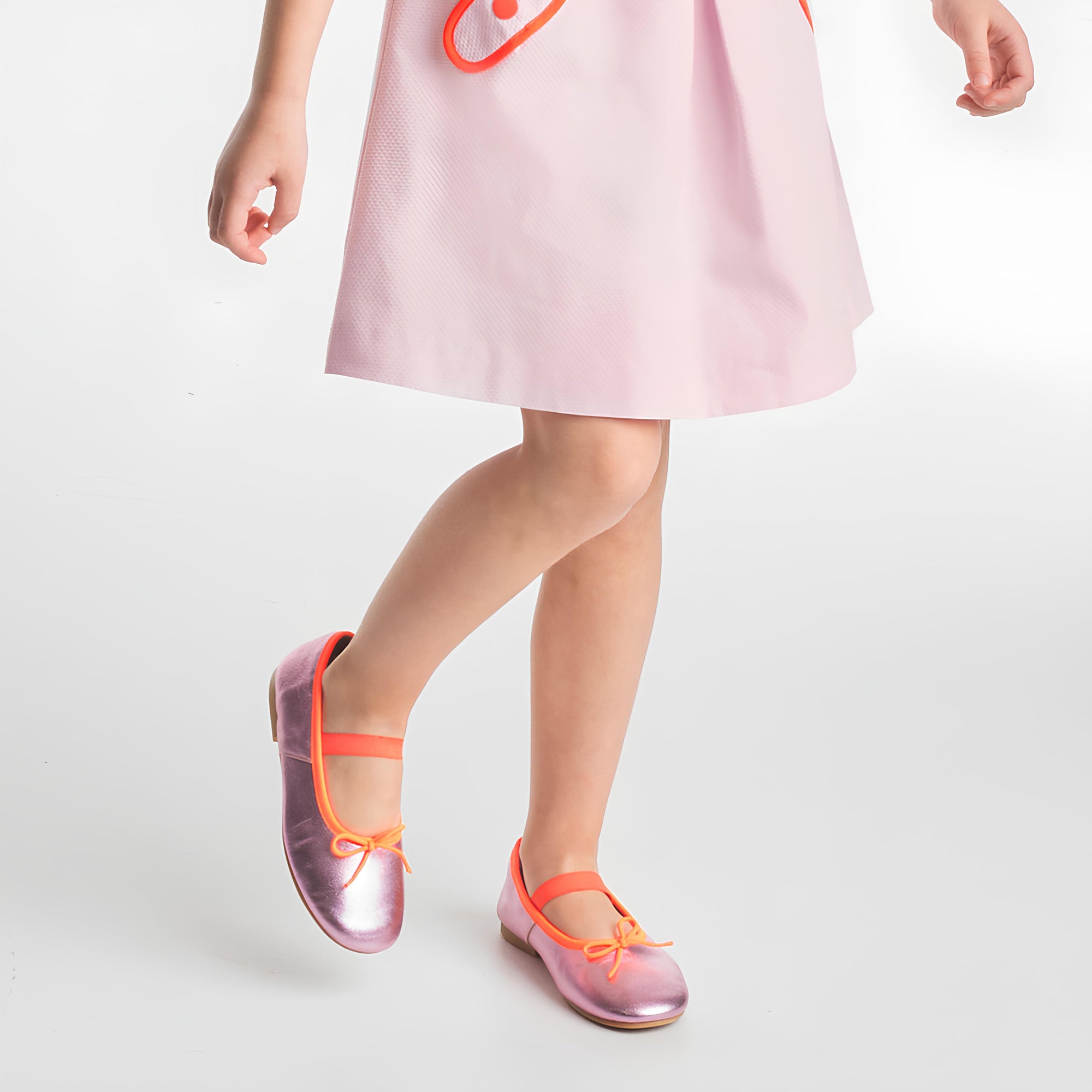 75 QTY / ROSE CHAUSSURES CUIR ALBERTINE