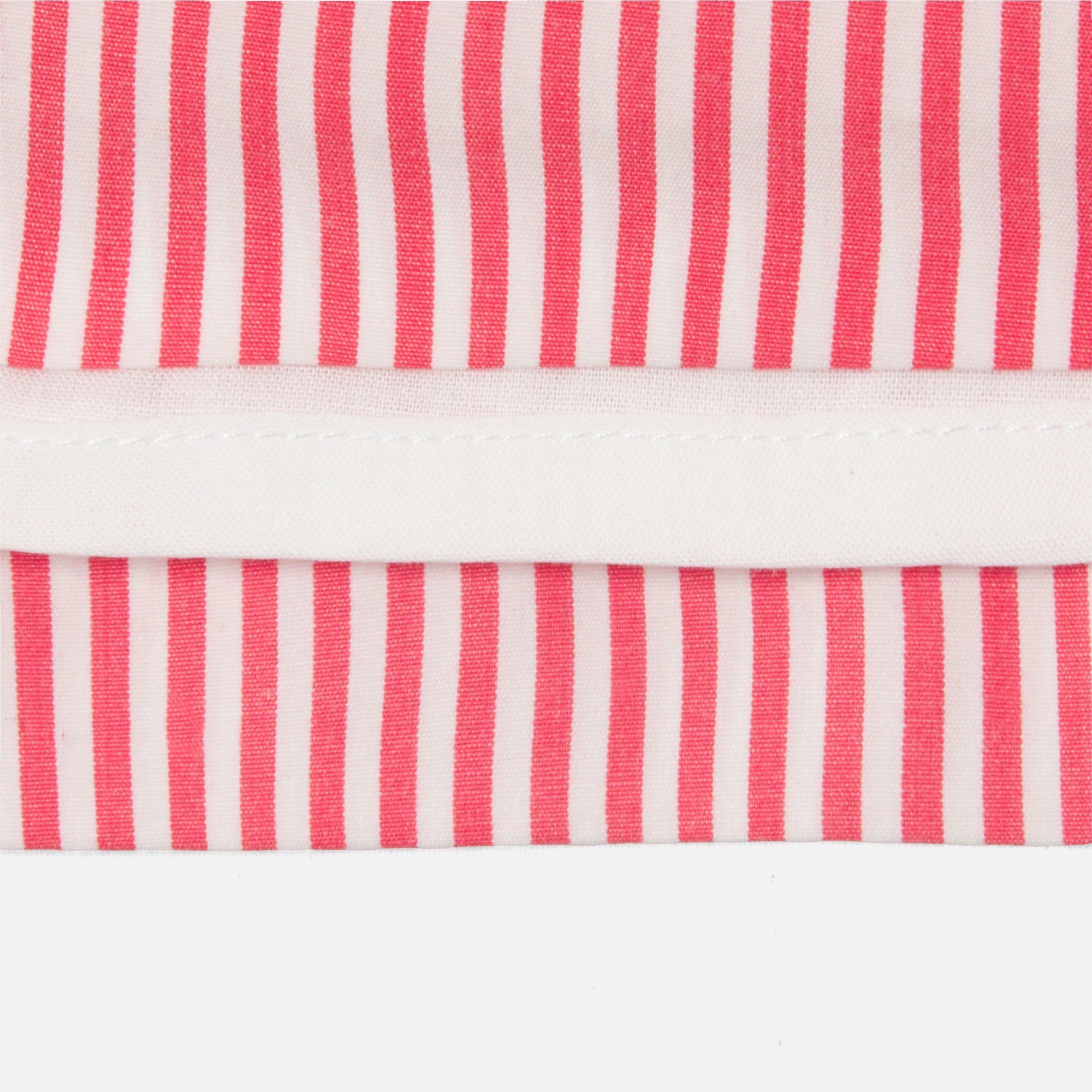 1 QTY / ROUGE/BLANC PAP ROBE CHARMETTE