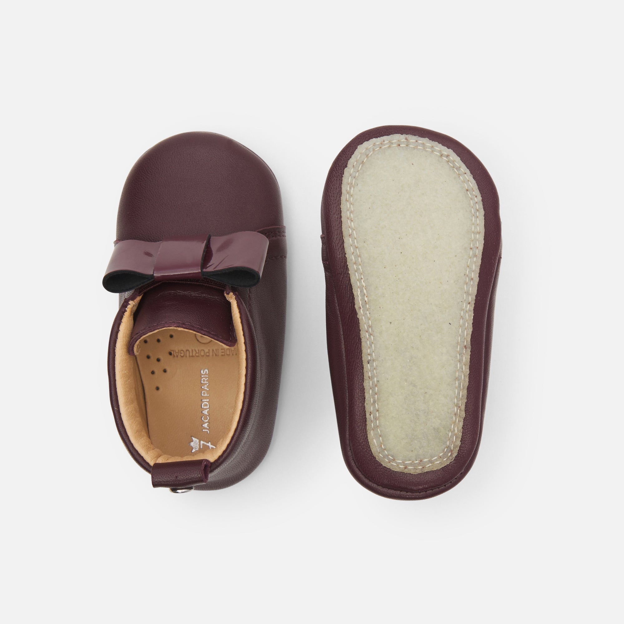 37 QTY / BORDEAUX CHAUSSURES CUIR DAPHNE