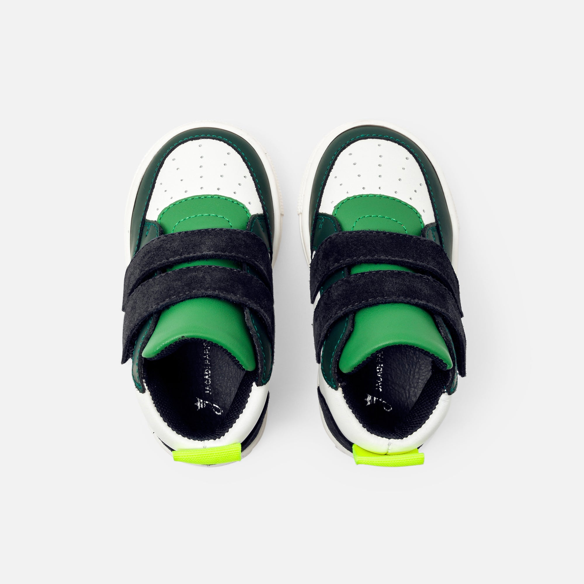 17 QTY / BLANC/VERT CHAUSSURES CUIR BARTHELEMY COL