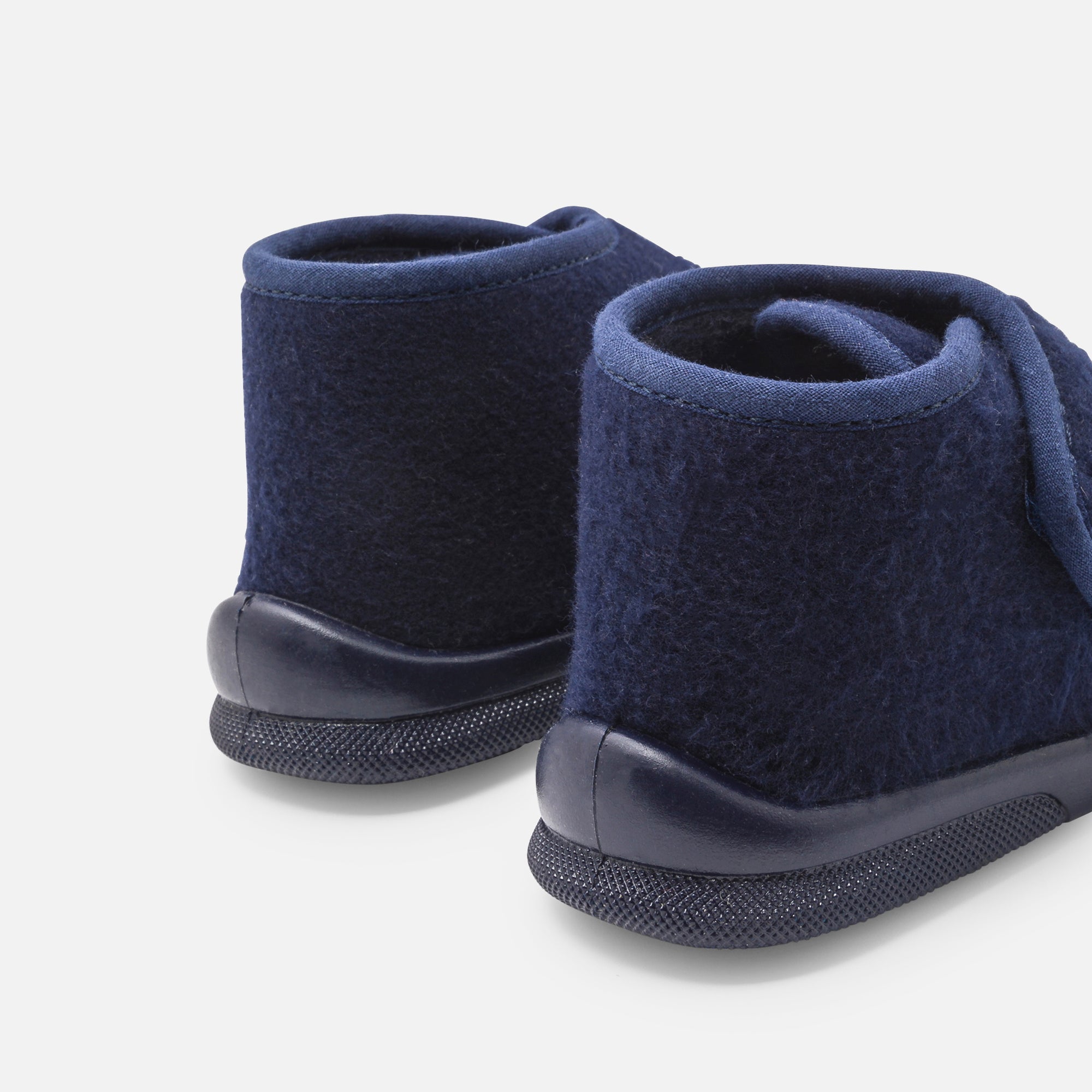 17 QTY / MARINE JACADI CHAUSSURES TOILE DARYL