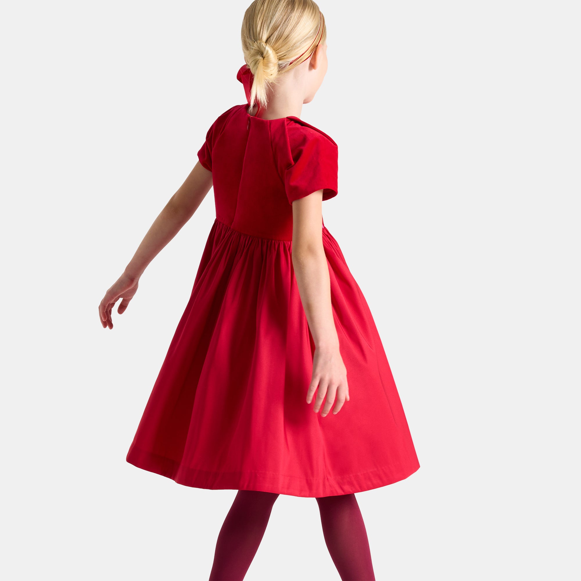 19 QTY / ROUGE JACADI PAP ROBE MARISKA