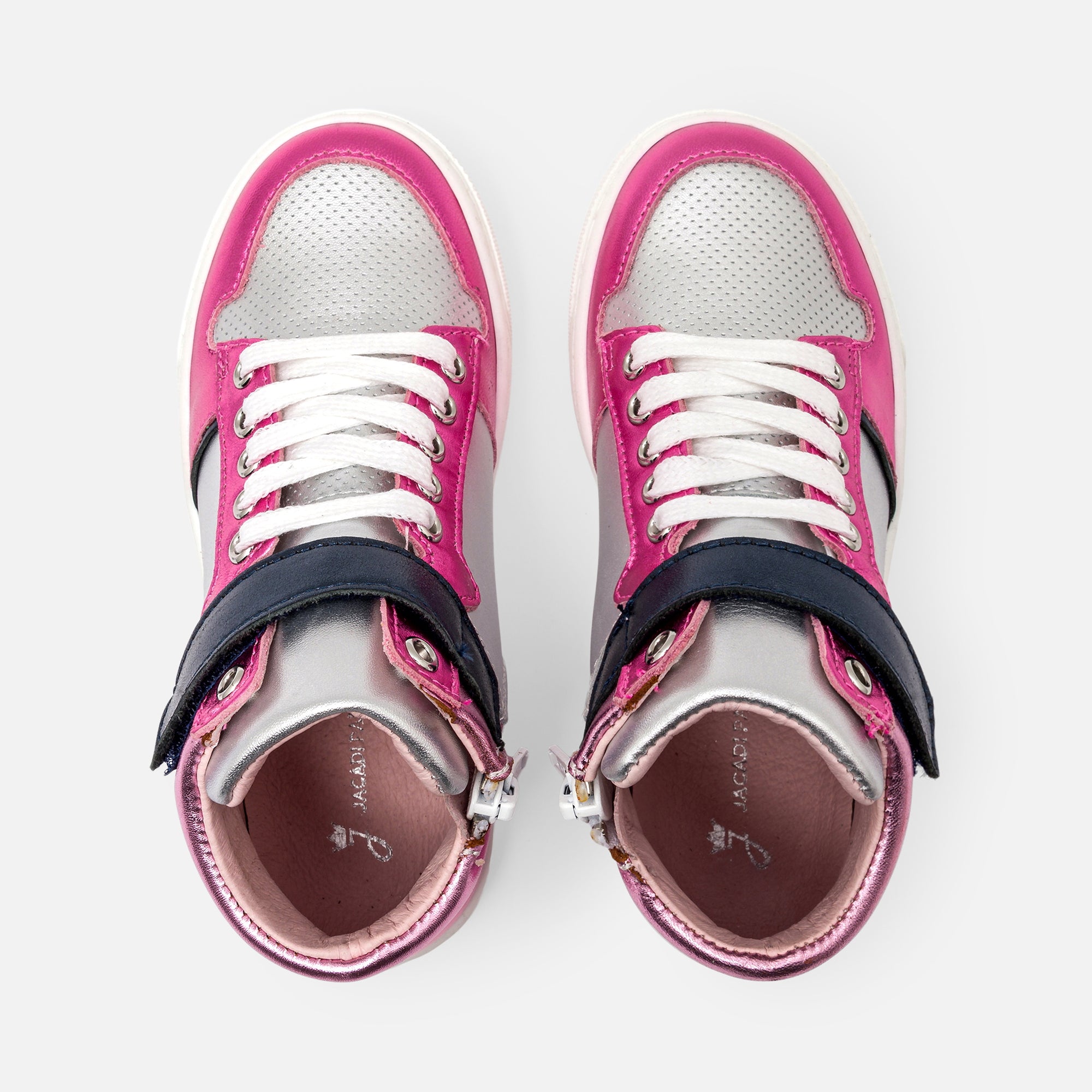 1 QTY / ARGENT/MULTIC CHAUSSURES CUIR CAVIAR BIS