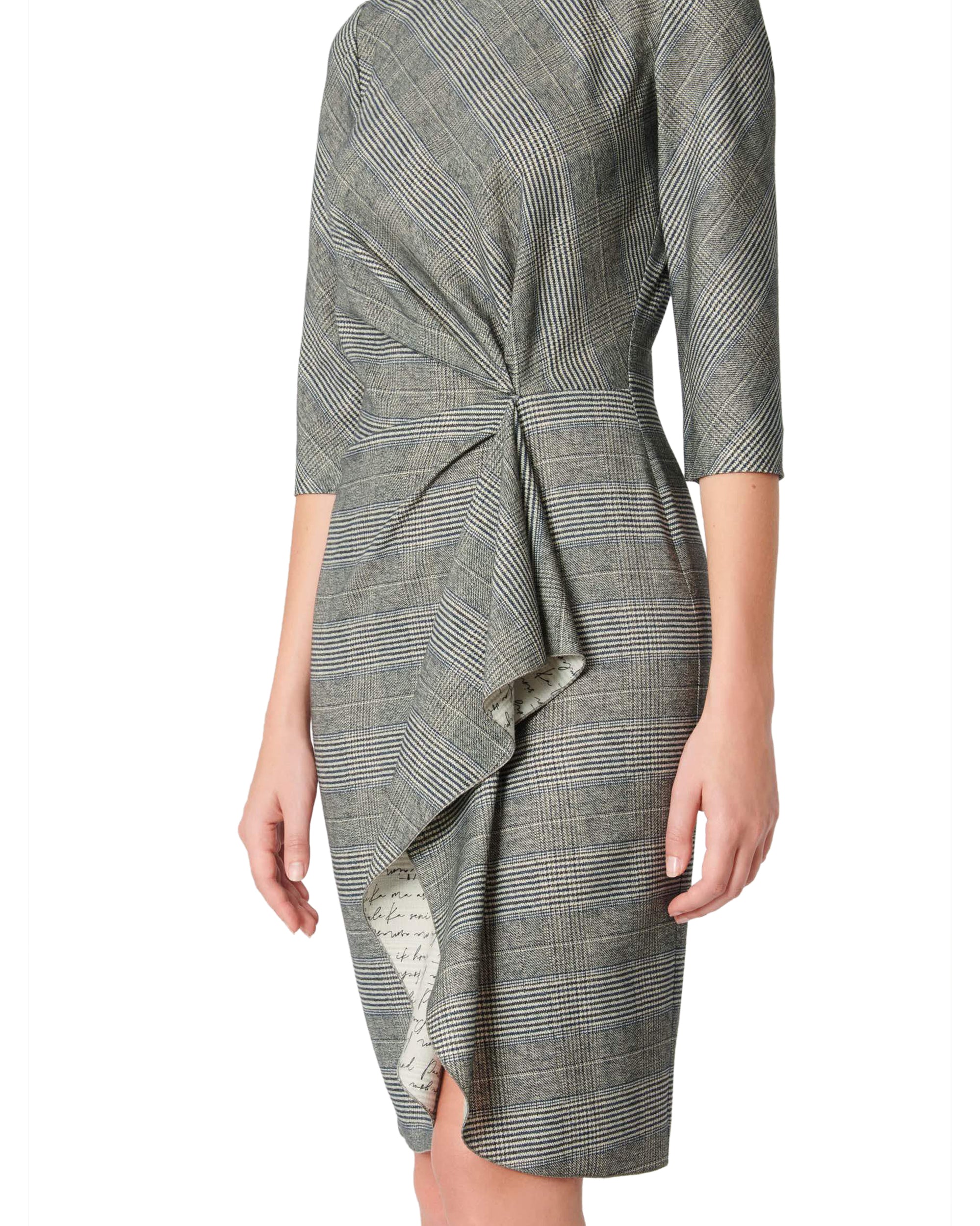 NOIR / BLANC CASSE ROBE