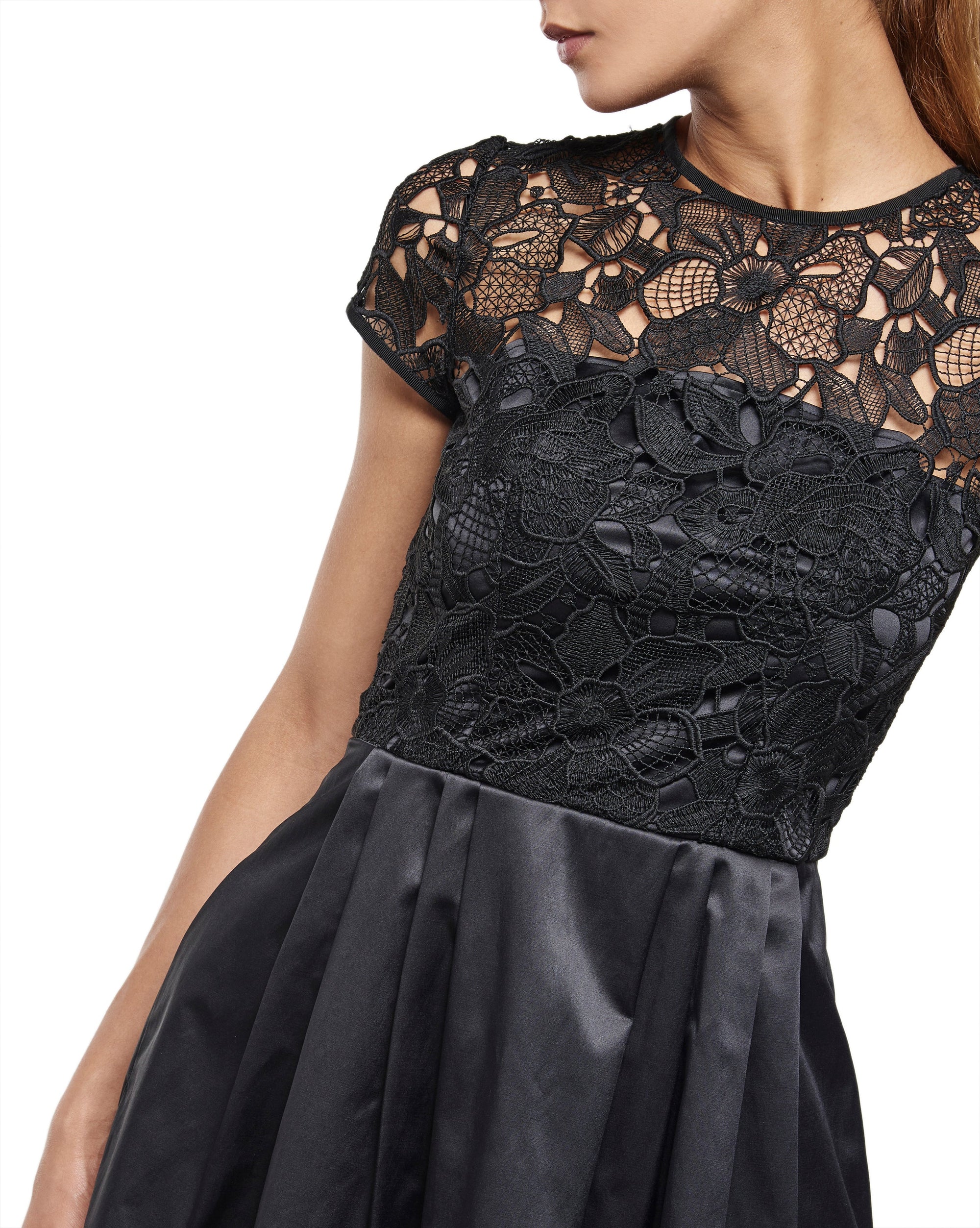 NOIR ROBE