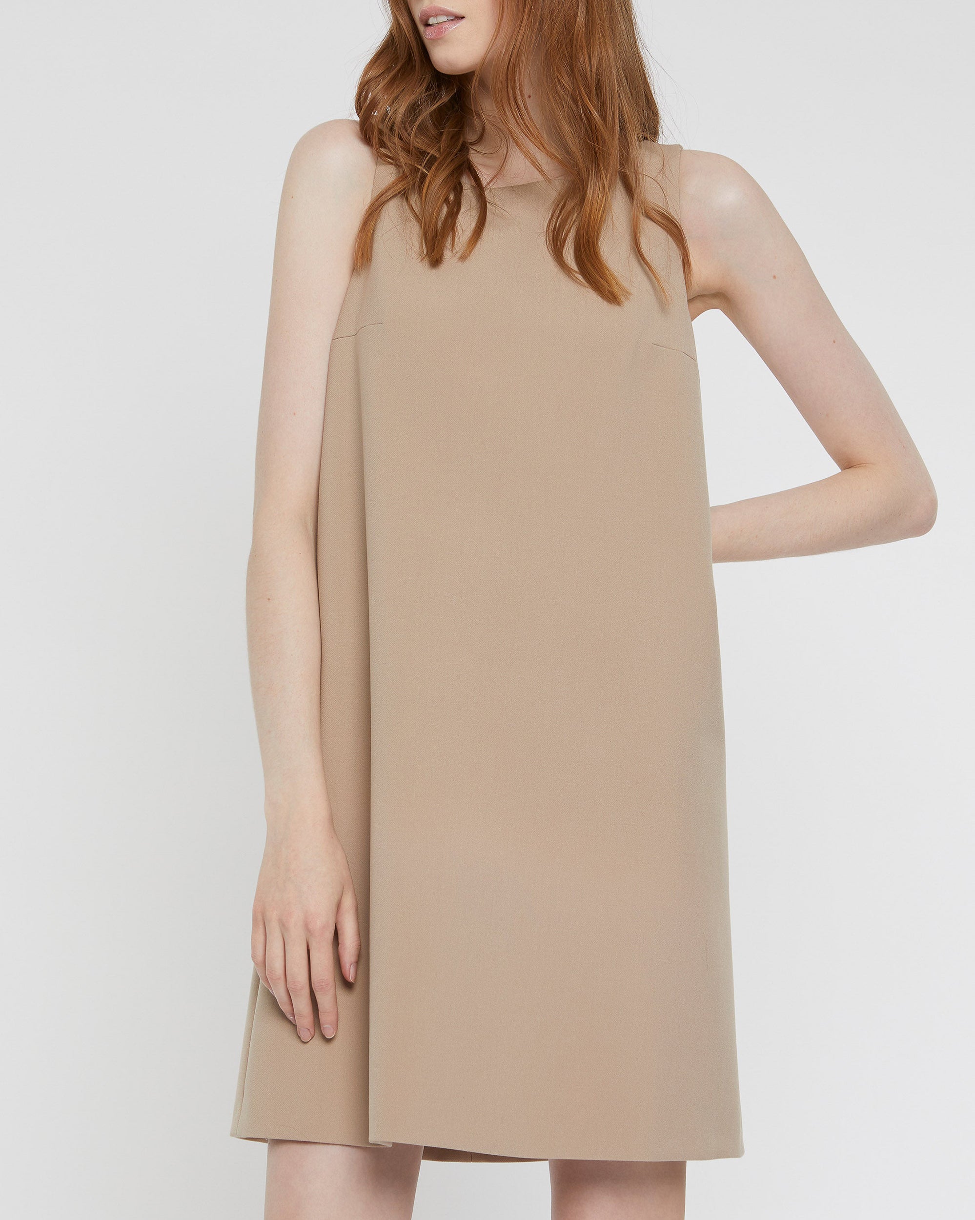 BEIGE ROBE