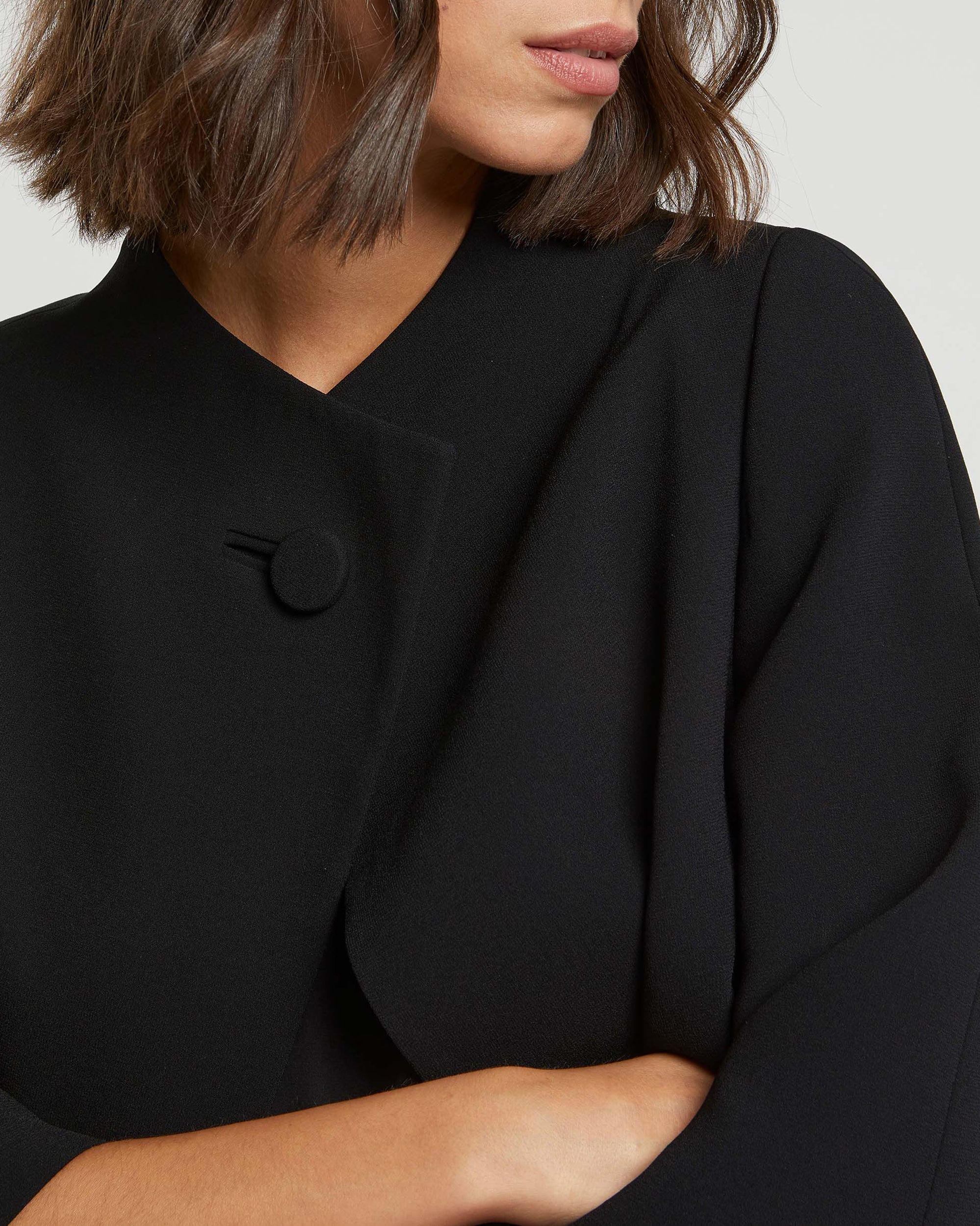 NOIR VESTE