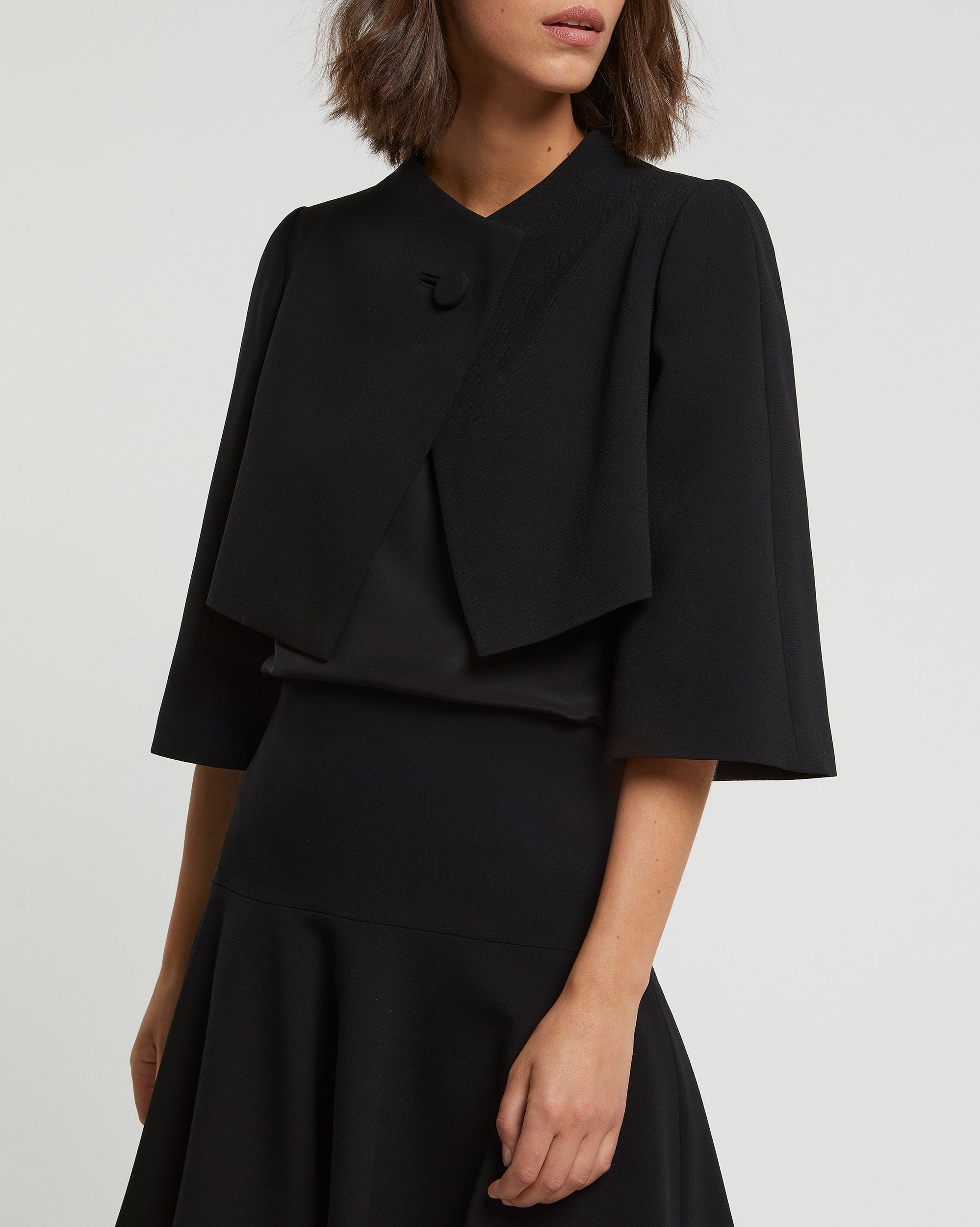 NOIR VESTE