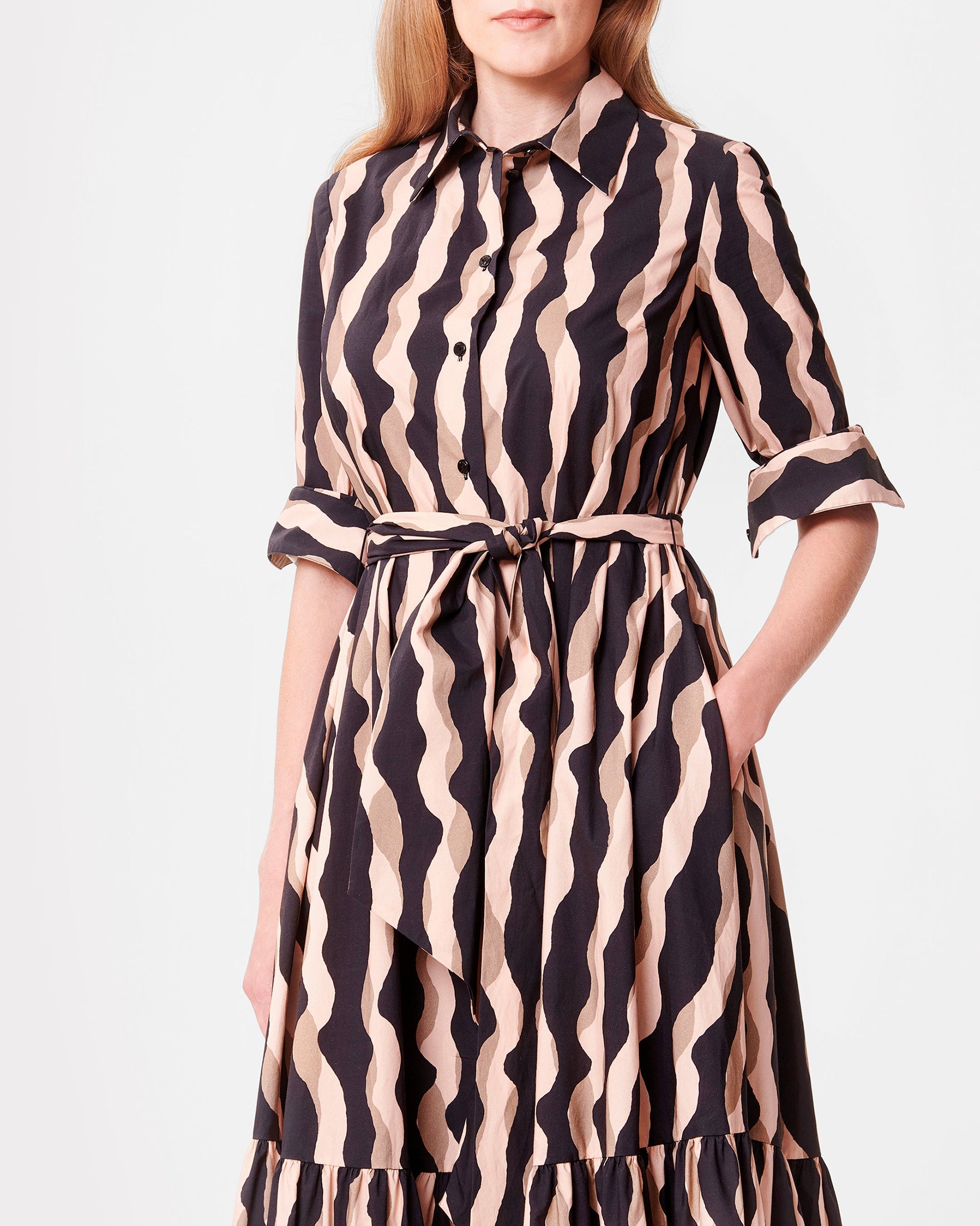 POUDRE / NOIR ROBE