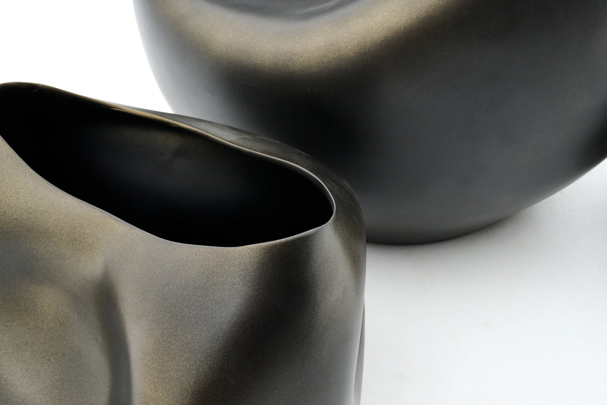 VASE REYNOLDS IV BRONZE