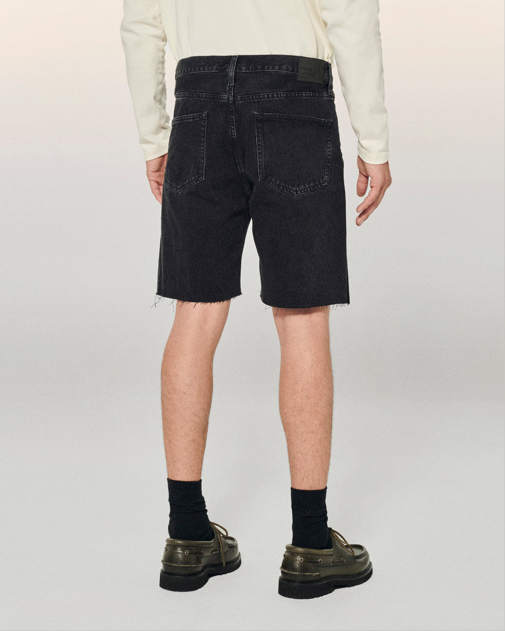 NOIR / NEW / QTY : 2 / JACK Short Jean - Noir