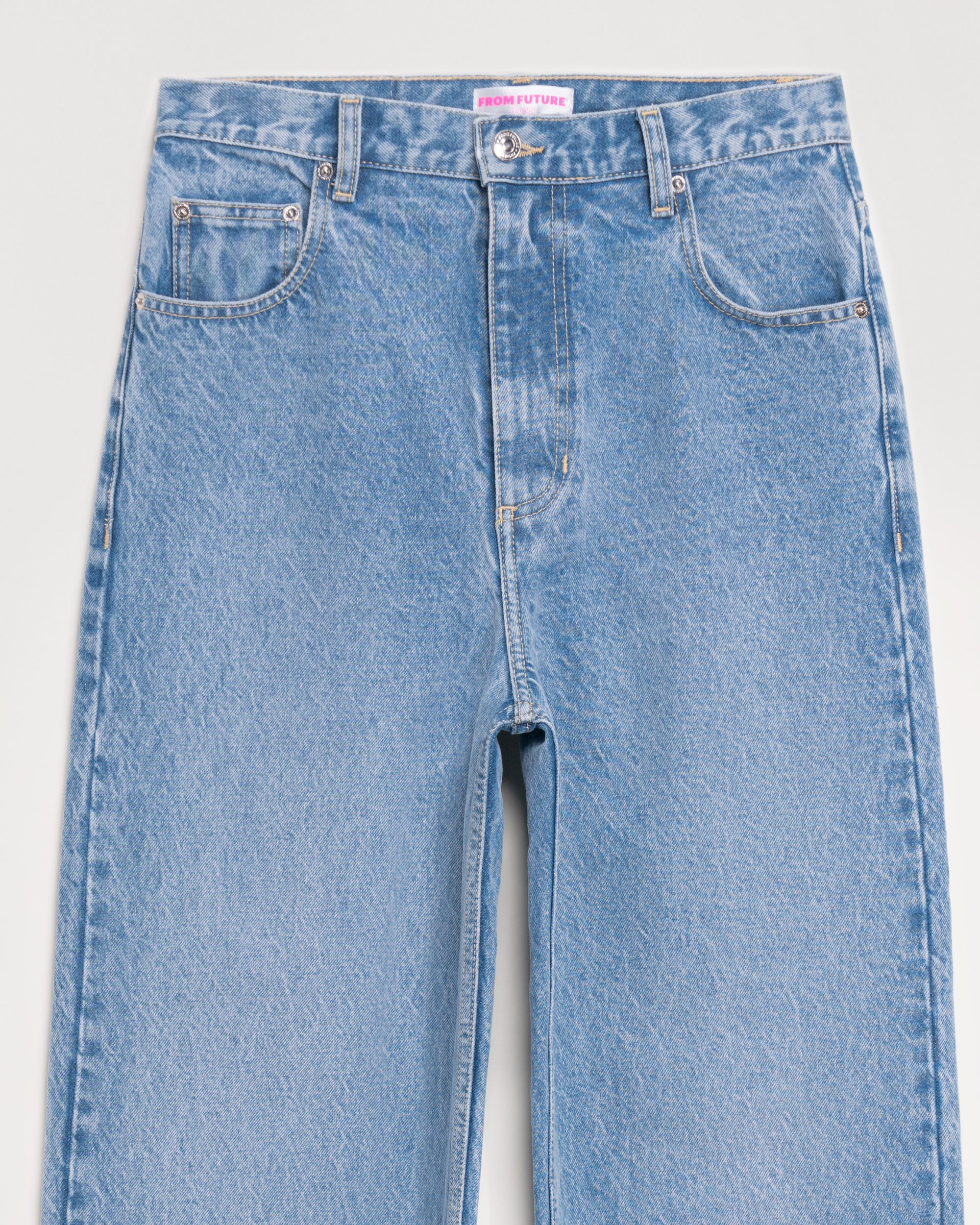 LIGHT BLUE / NEW / QTY : 0 / JAMIE Jean Droit Large - Light Blue
