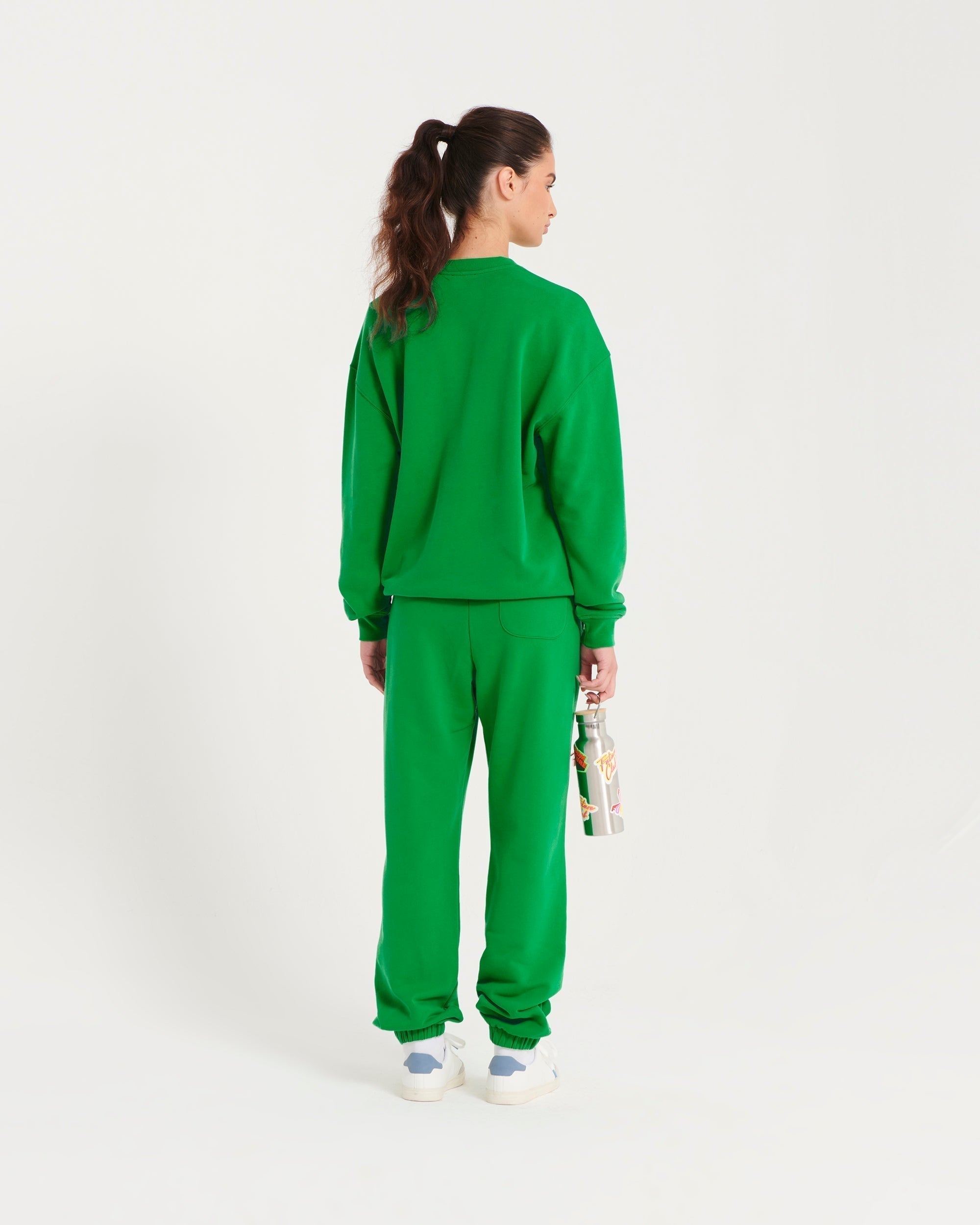 SUMMER GREEN / DJV / QTY : 1 / Pantalon Jogging Broderie FROM FUTURE - Summer Green