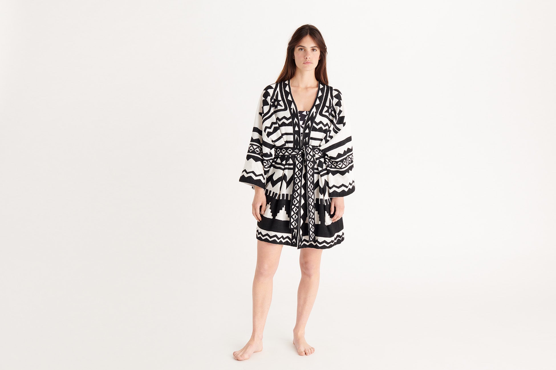 BLANC/NOIR SILENCE KIMONO