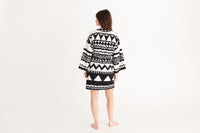 BLANC/NOIR SILENCE KIMONO