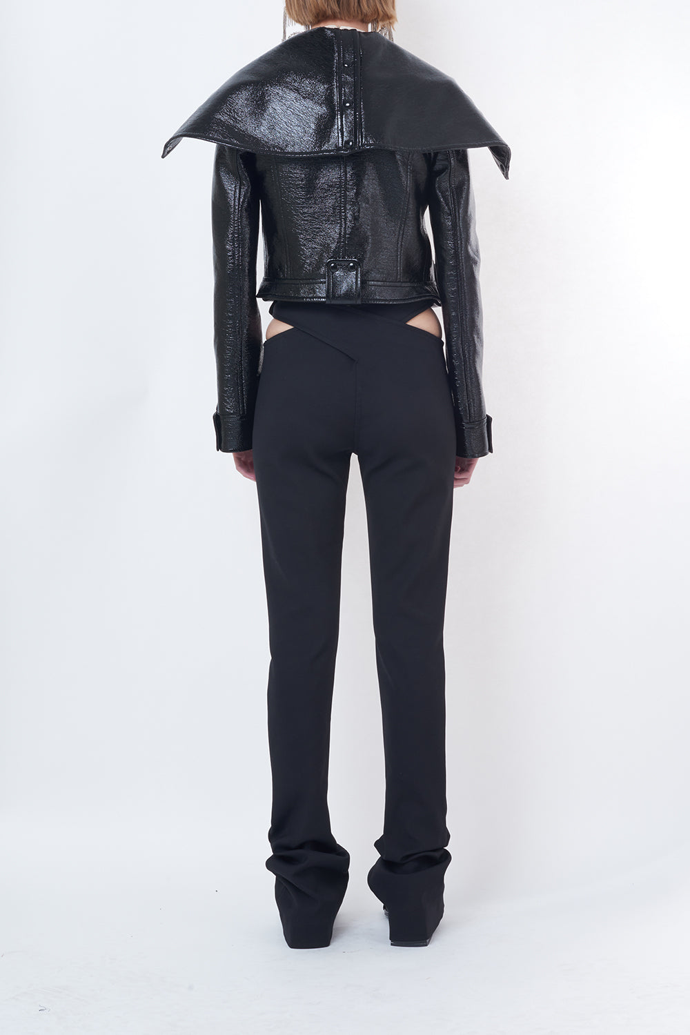 PRIX MARQUE : 120 / PANTALON PANTALON CRISS CROSS