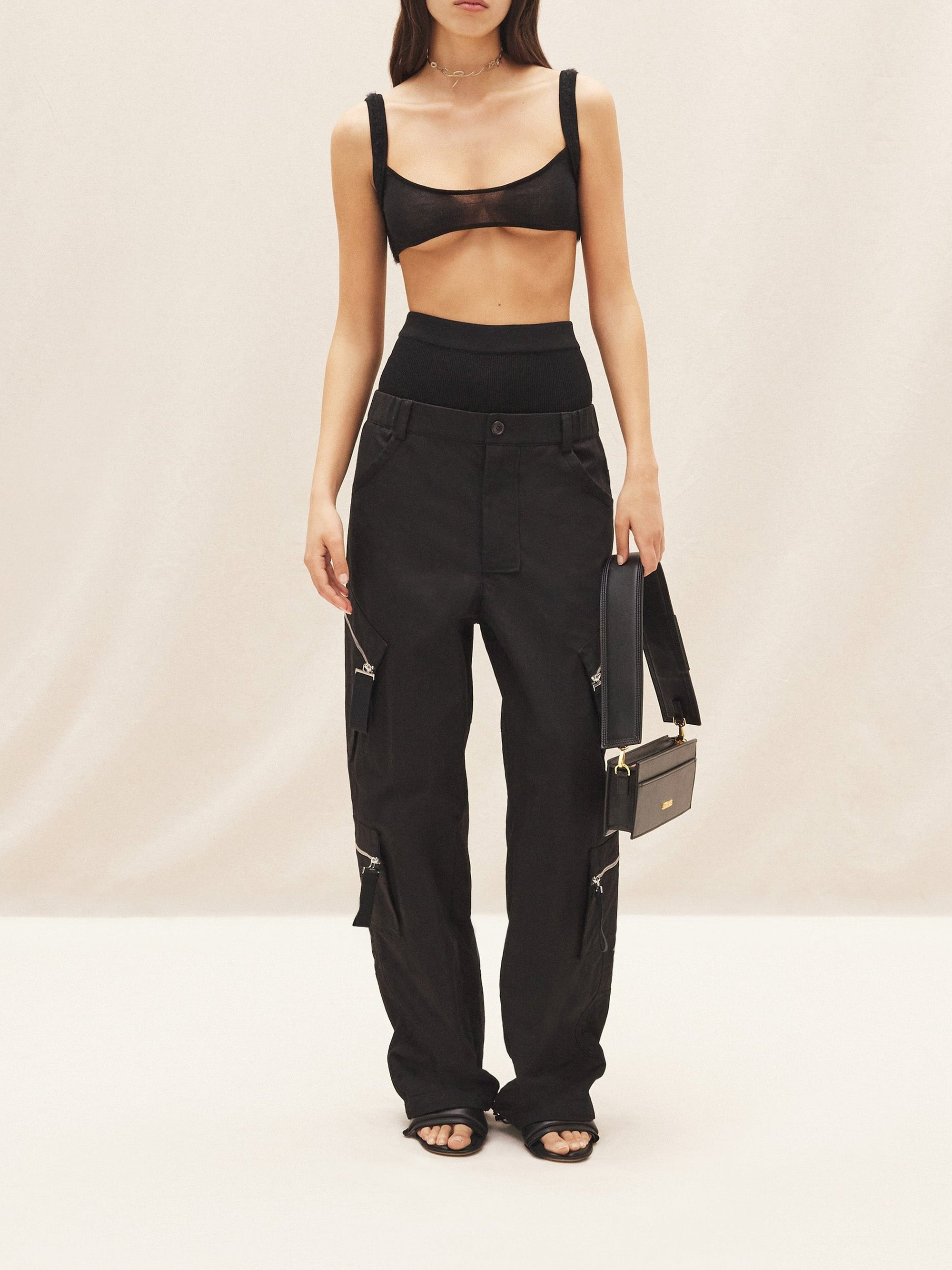 BLACK LE BANDEAU ASCOSU