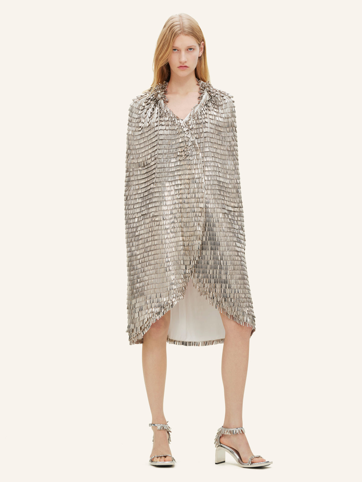 EMBROIDERED ELLIPSE CAPE-TU
